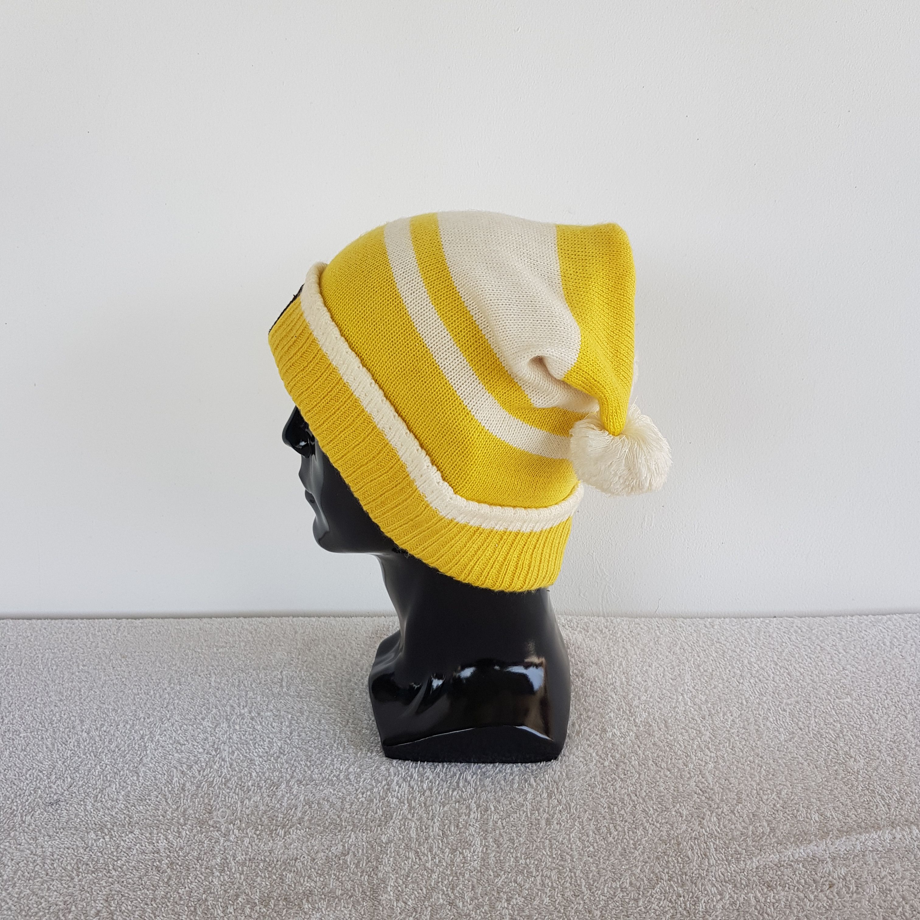 Anime × Cartoon Network × Japanese Brand Snoopy Peanuts Beanie Cute Moscot Snow Cap Cartoon Hats Size ONE SIZE - 5 Thumbnail