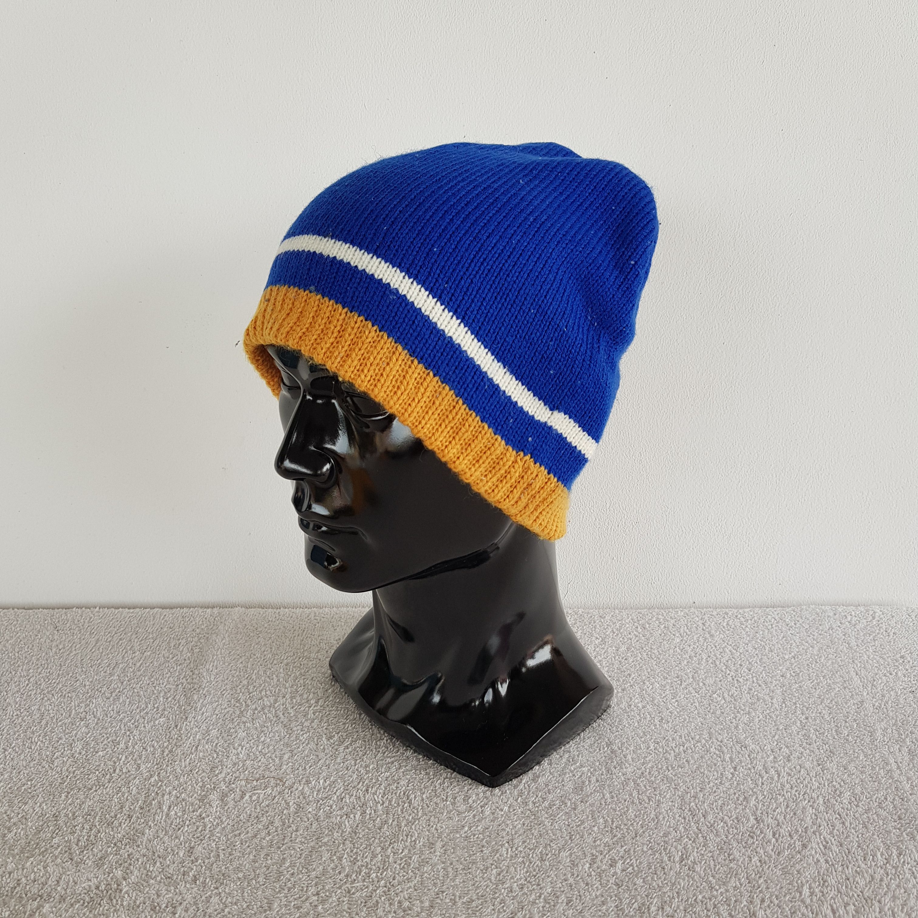 Japanese Brand × Vintage Vintage Japanese Beanie Snow Cap Knitted Crochet Hats Size ONE SIZE - 1 Thumbnail