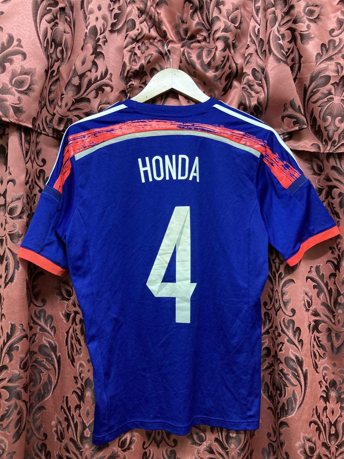 Adidas × Fifa World Cup × Vintage 2006 Japan jersey signed