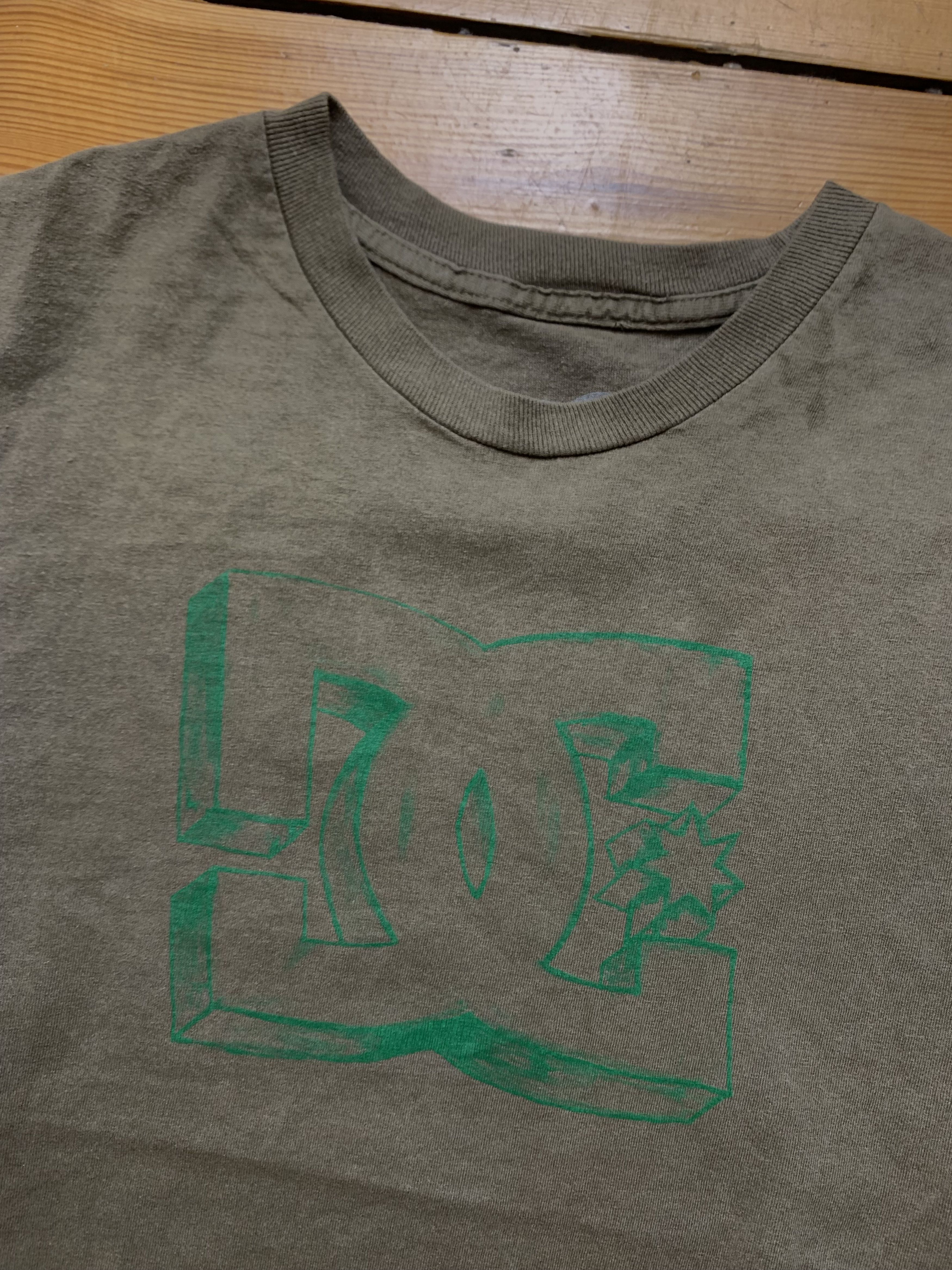 DC × Vintage Vintage sun faded DC Shoes Skate Tee Size US S / EU 44-46 / 1 - 3 Thumbnail