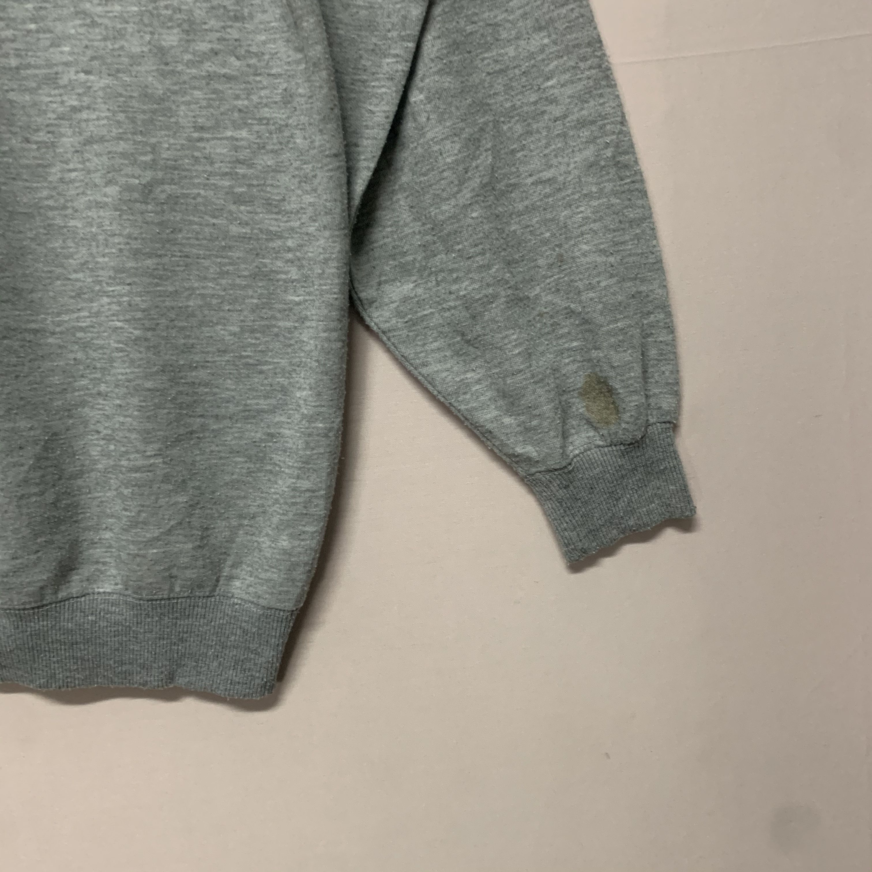 Japanese Brand Vintage Santa Papa Santa World Small Logo Crewneck Sweater Size US L / EU 52-54 / 3 - 6 Thumbnail