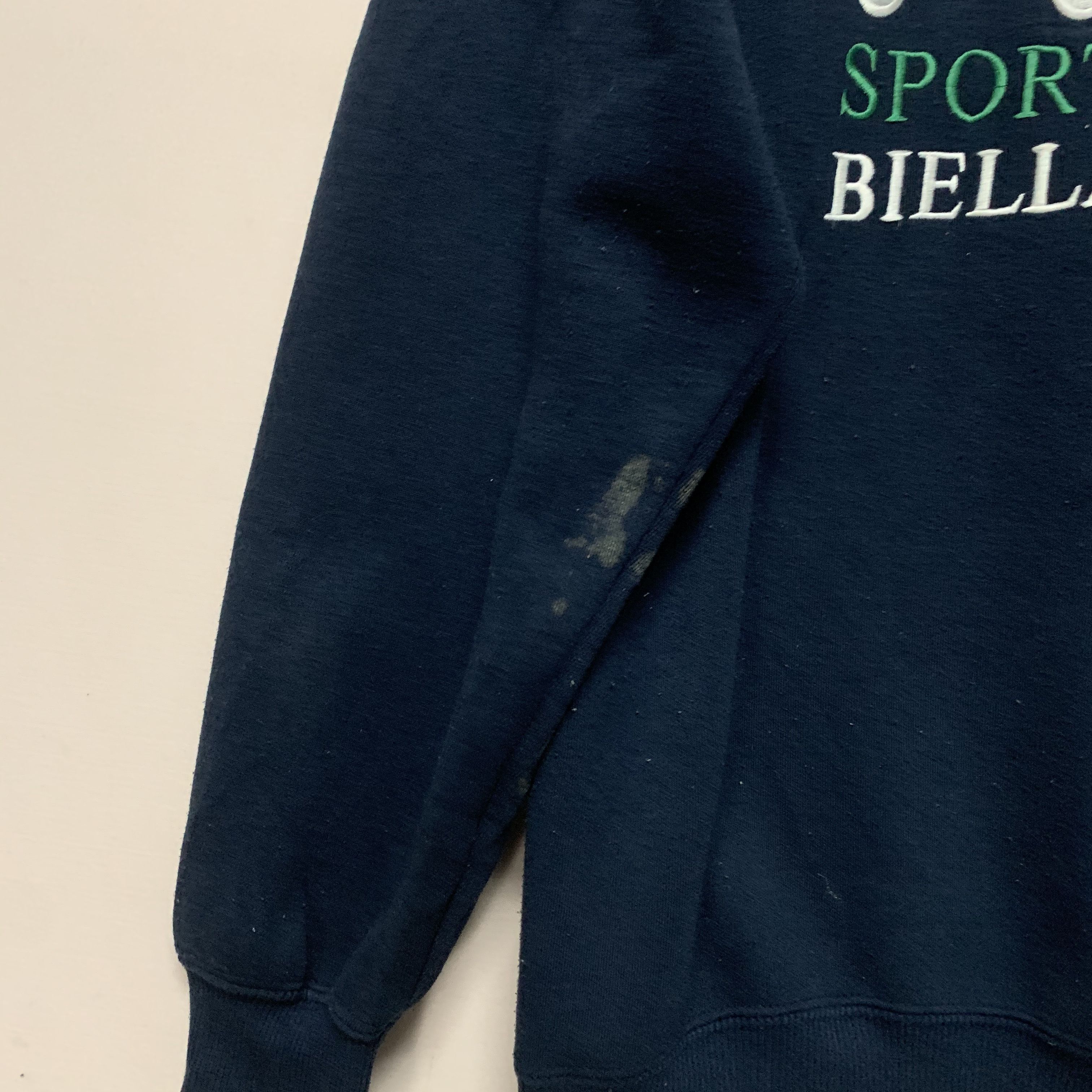 Fila Vintage Fila Embroidery Spell Out Crewneck Sweatshirt Size US M / EU 48-50 / 2 - 5 Thumbnail