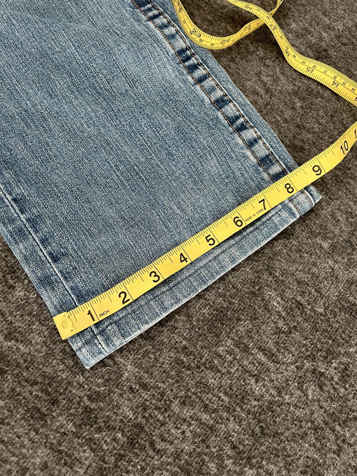 True Religion True Religion Stonewash Jeans Made in USA Size US 31 - 11 Thumbnail