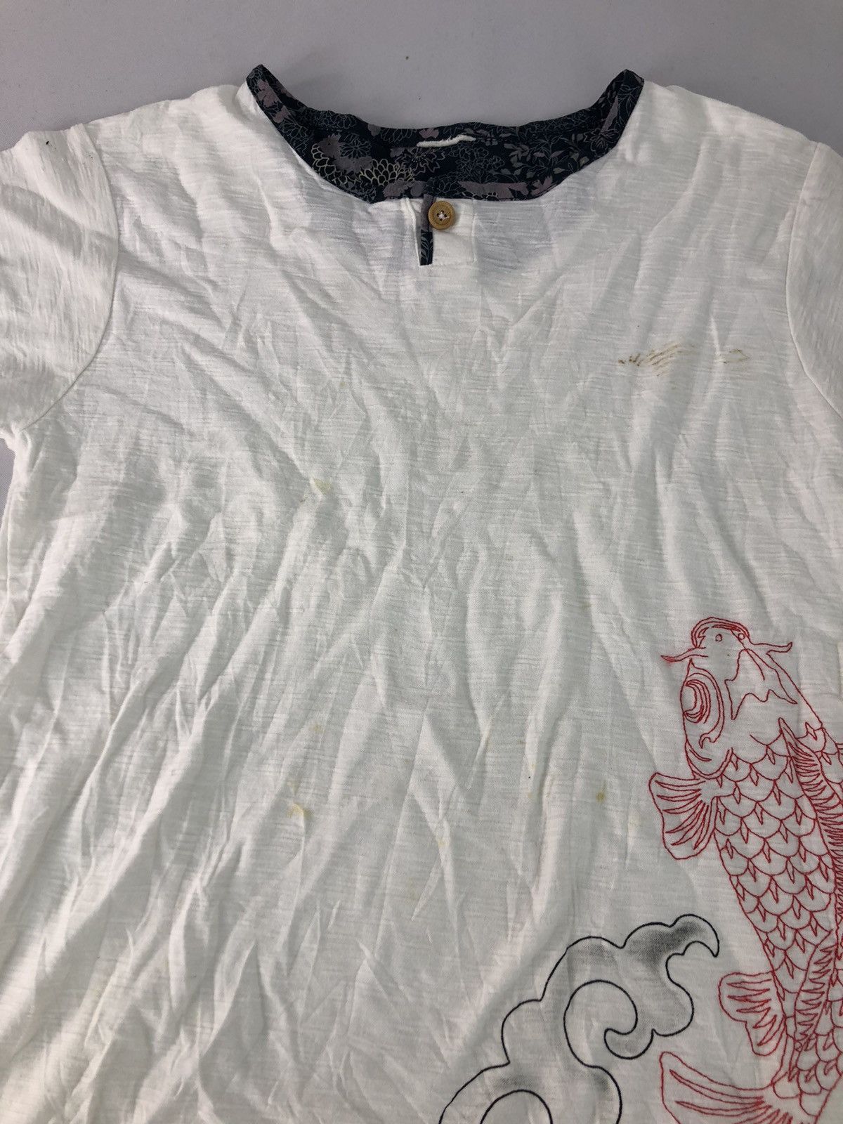 Japanese Brand Rare Japanese Sukajan Embroidery Koi Fish Logo Henley Neck Size US S / EU 44-46 / 1 - 3 Thumbnail