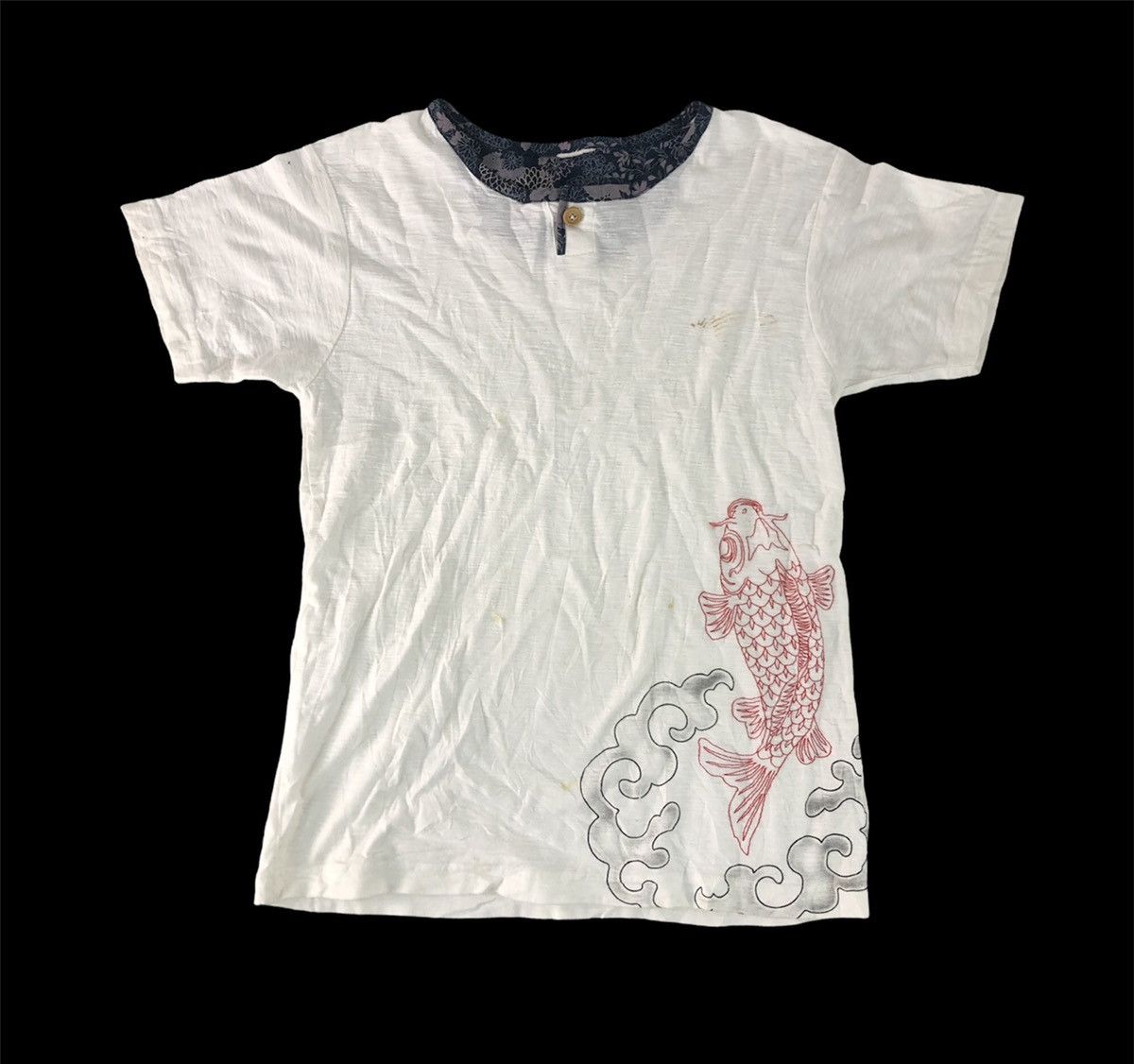 Japanese Brand Rare Japanese Sukajan Embroidery Koi Fish Logo Henley Neck Size US S / EU 44-46 / 1 - 1 Thumbnail