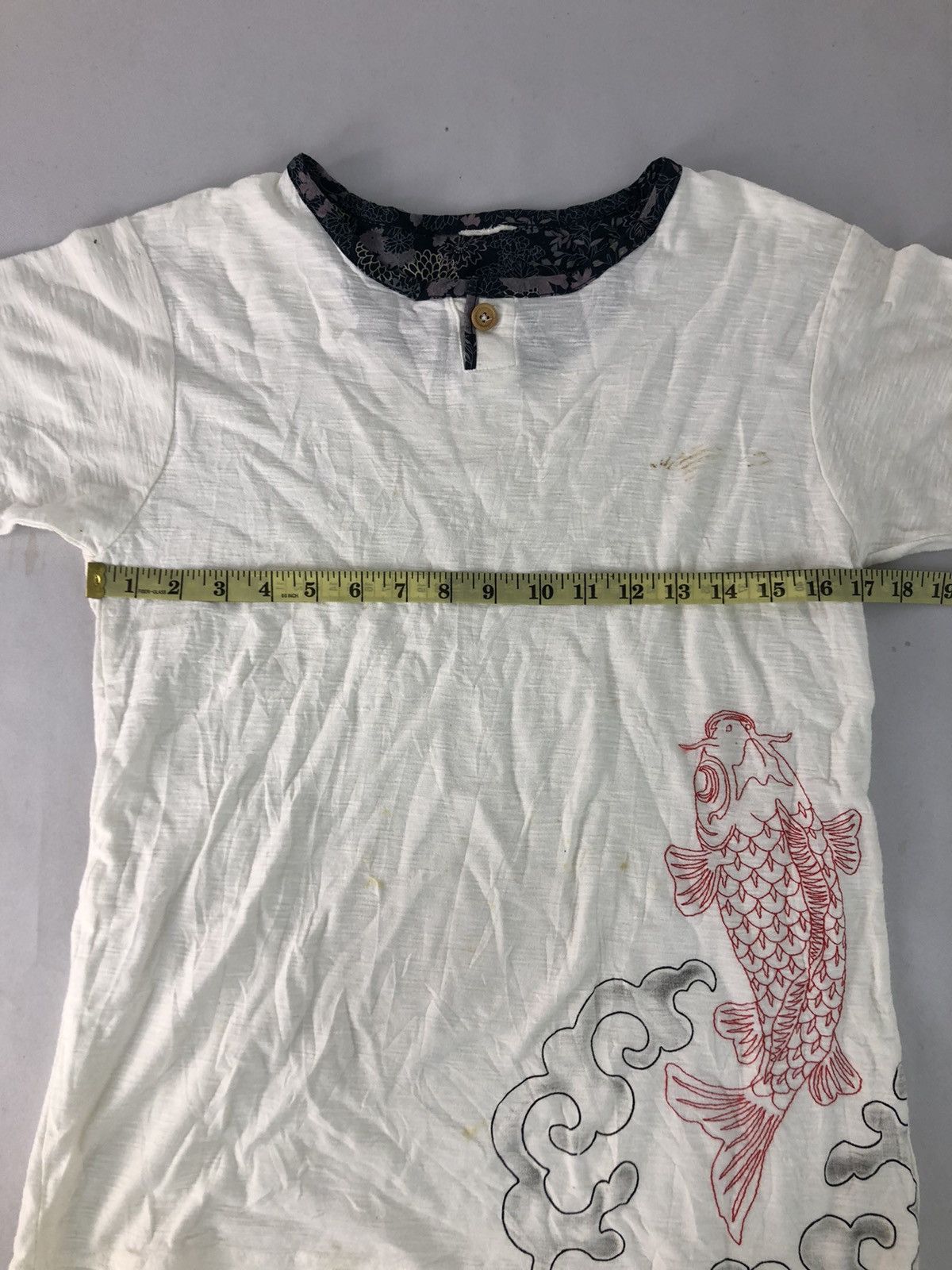 Japanese Brand Rare Japanese Sukajan Embroidery Koi Fish Logo Henley Neck Size US S / EU 44-46 / 1 - 8 Thumbnail