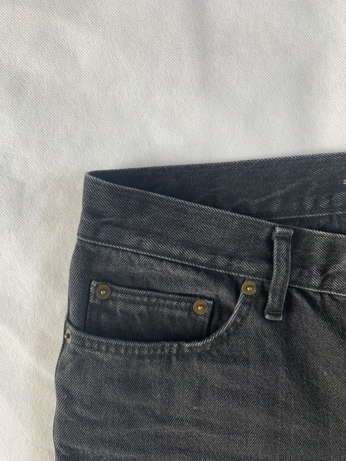 Saint Laurent Paris Denim in Washed Black Size US 28 / EU 44 - 8 Thumbnail