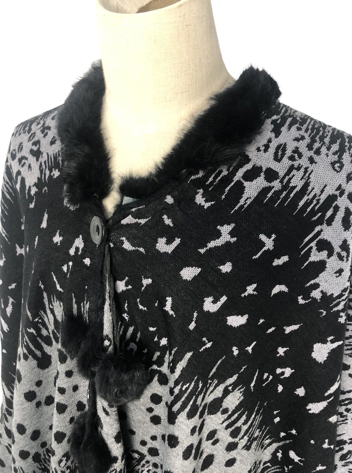 Designer × Japanese Brand Poncho Coat Size US L / EU 52-54 / 3 - 3 Thumbnail