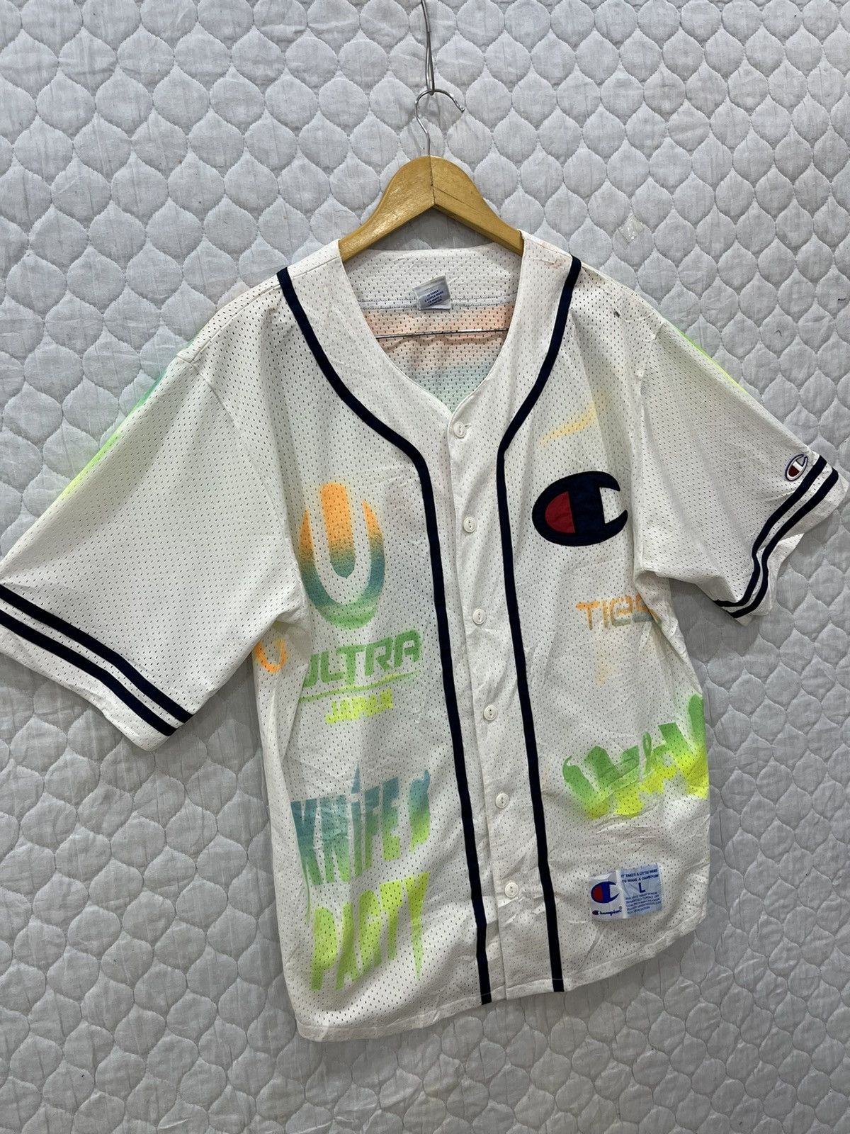 Champion (Ff). CHAMPION BASEBALL JERSEY Size US L / EU 52-54 / 3 - 4 Thumbnail