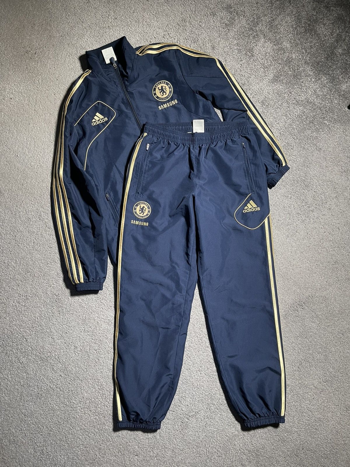 Chelsea × Soccer Jersey × Vintage Vintage soccer track suit Chelsea × Soccer Jersey × Vintage Vintage soccer track suit