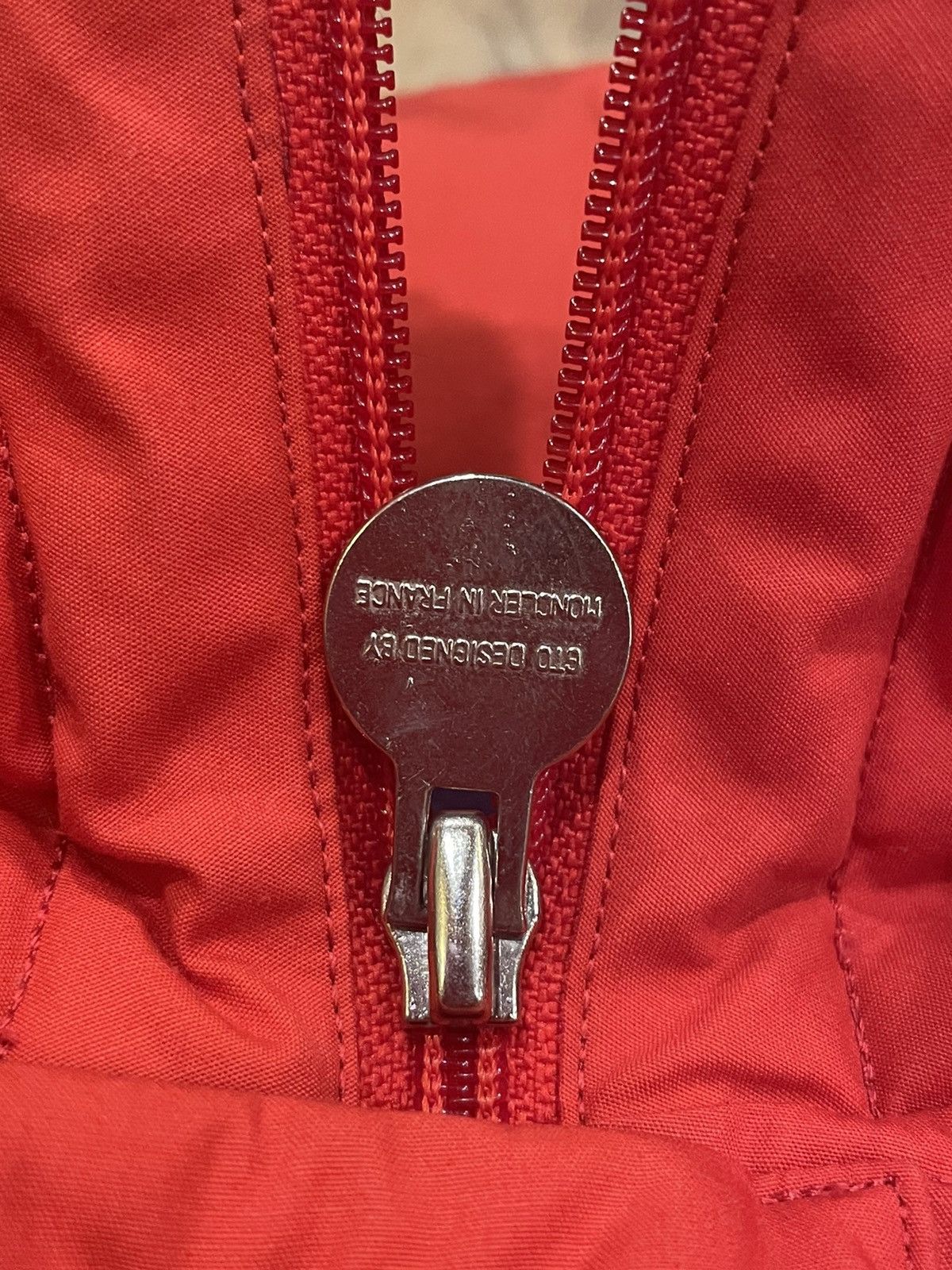 Moncler Vintage Moncler Red Down Puffer Jacket Embroidered Logo Size US S / EU 44-46 / 1 - 6 Thumbnail