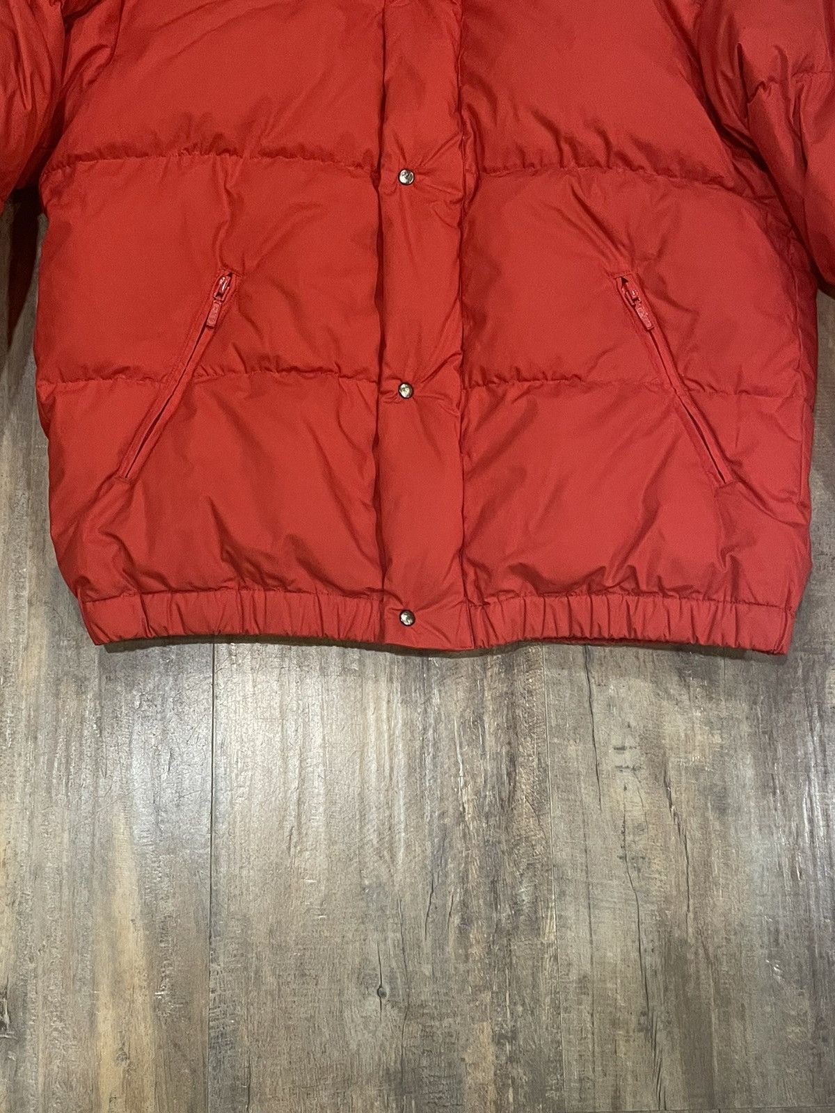 Moncler Vintage Moncler Red Down Puffer Jacket Embroidered Logo Size US S / EU 44-46 / 1 - 10 Thumbnail