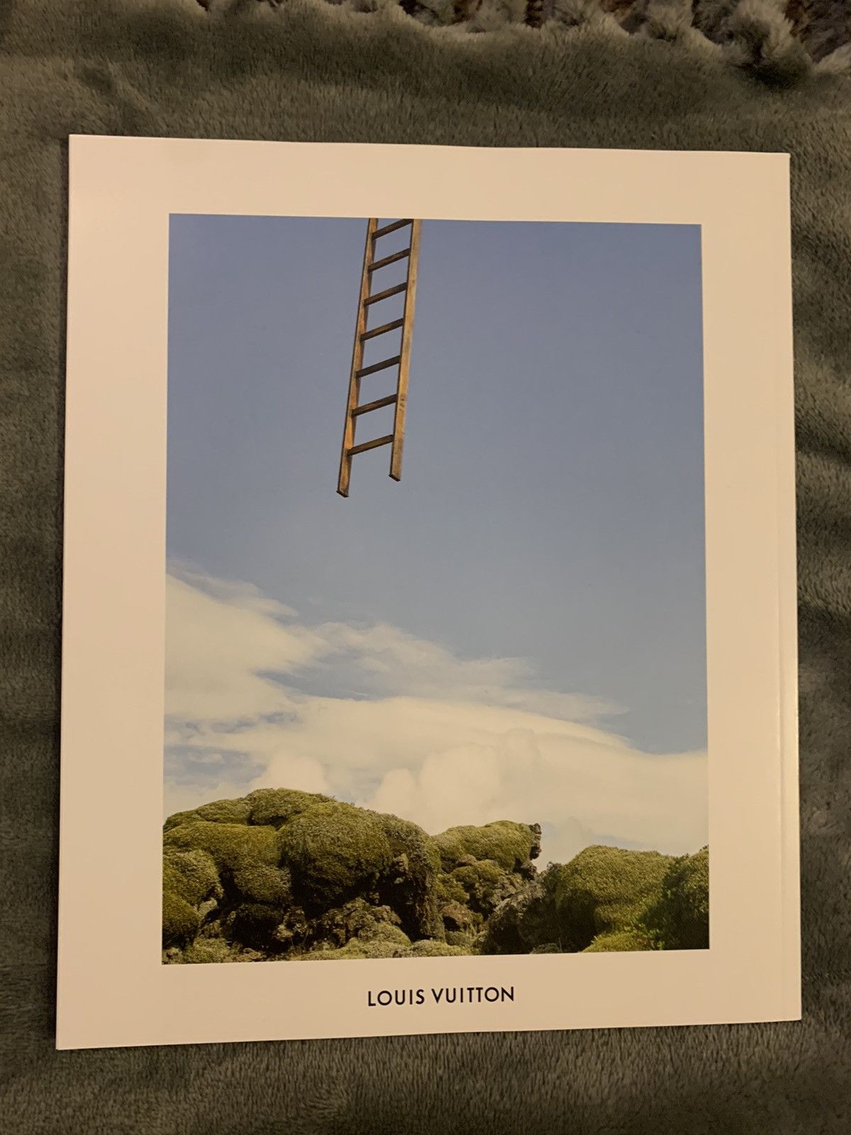 Louis Vuitton × Virgil Abloh Louis Vuitton x Virgil Abloh ‘The Book’ Magazine 2021 Lot Size ONE SIZE - 5 Thumbnail