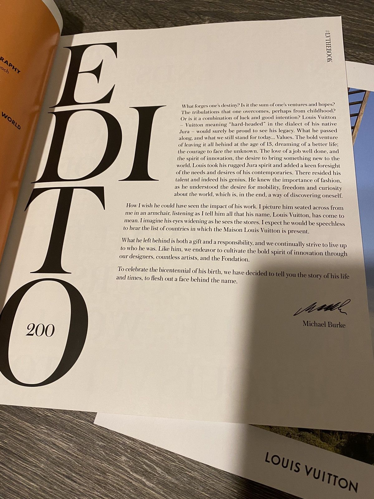 Louis Vuitton × Virgil Abloh Louis Vuitton x Virgil Abloh ‘The Book’ Magazine 2021 Lot Size ONE SIZE - 16 Thumbnail
