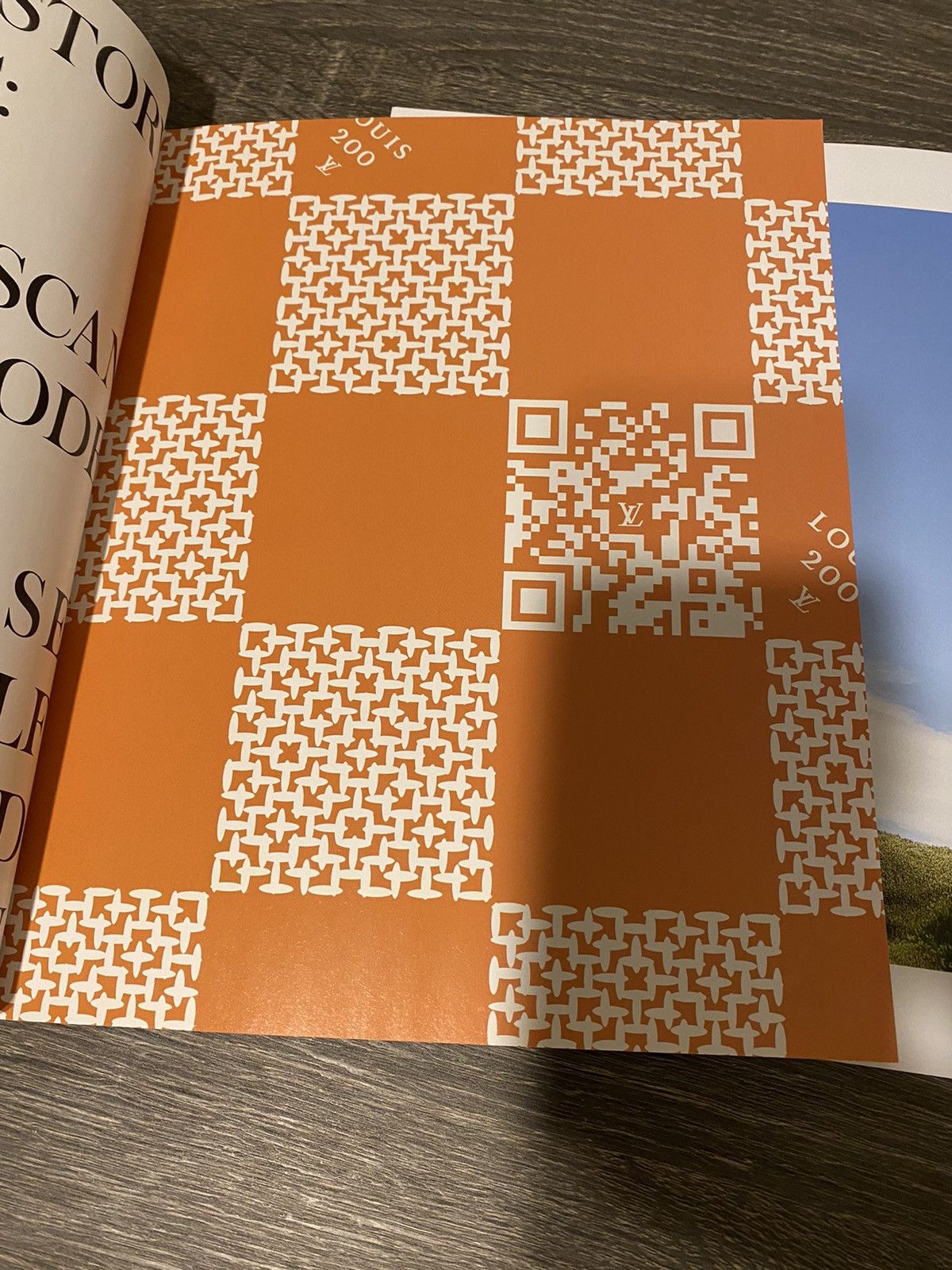 Louis Vuitton × Virgil Abloh Louis Vuitton x Virgil Abloh ‘The Book’ Magazine 2021 Lot Size ONE SIZE - 19 Thumbnail