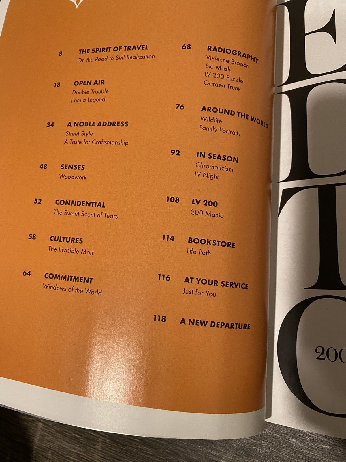 Louis Vuitton × Virgil Abloh Louis Vuitton x Virgil Abloh ‘The Book’ Magazine 2021 Lot Size ONE SIZE - 17 Thumbnail