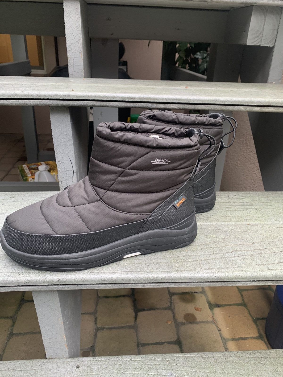 Black Suicoke Insulated Bower Boots