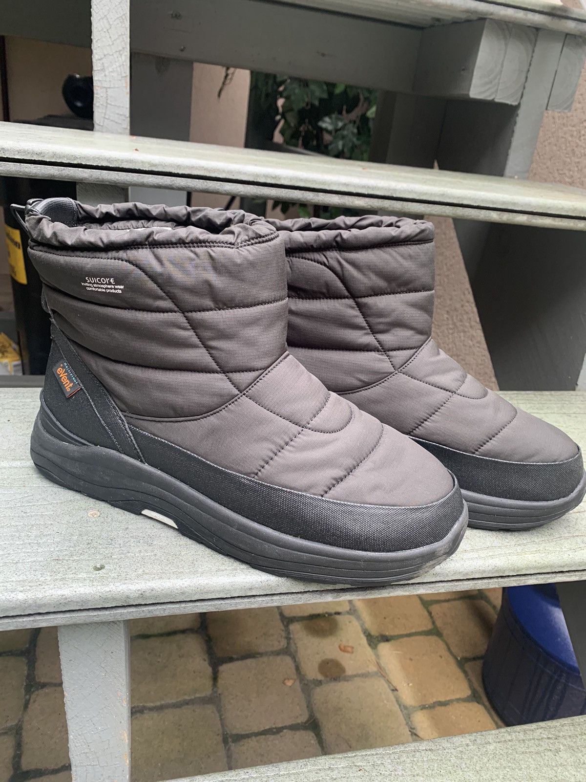 Black Suicoke Insulated Bower Boots