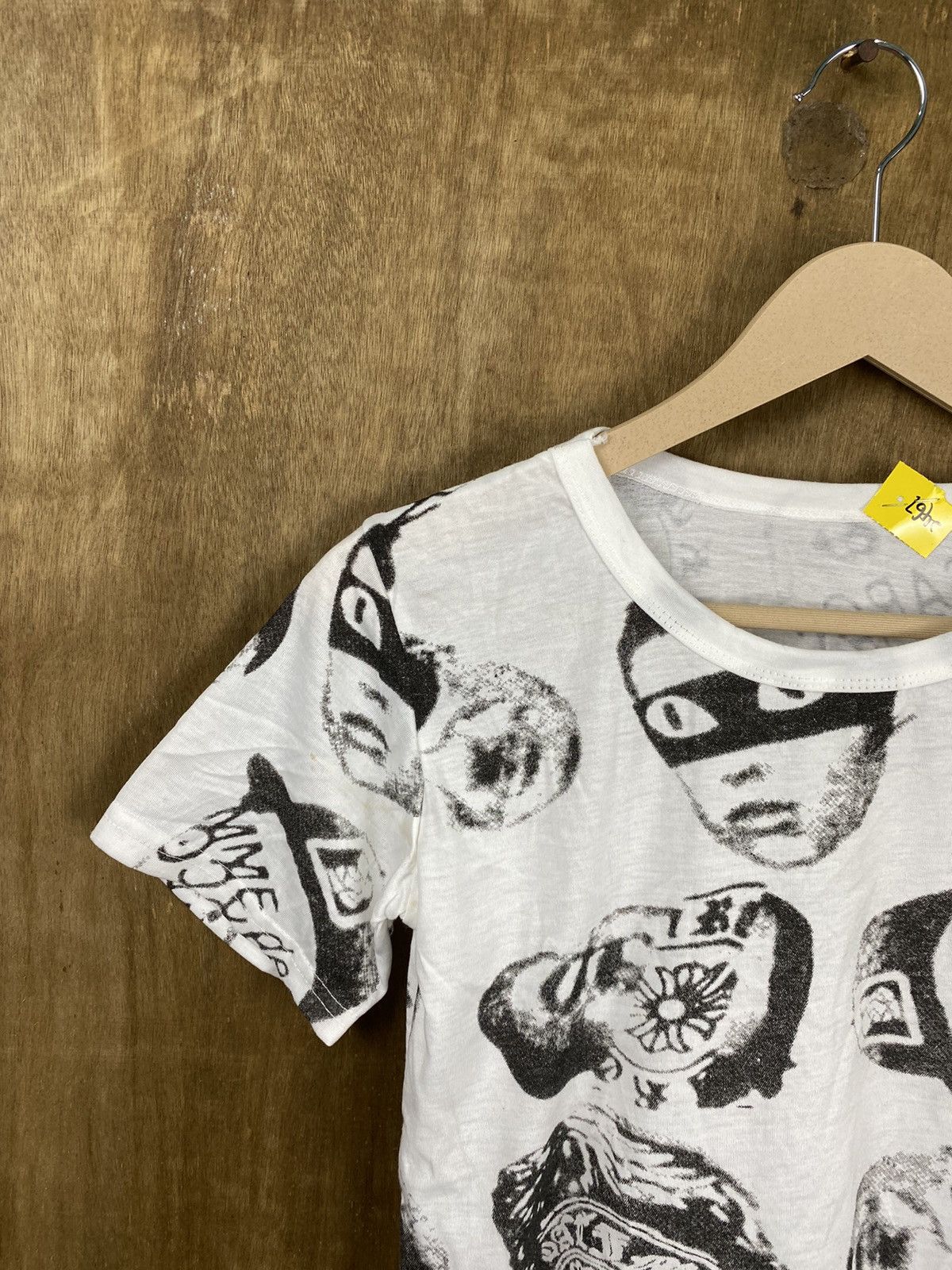 Japanese Brand DLL Parody garcon supreme mask T-Shirt #2467 Size US XS / EU 42 / 0 - 2 Thumbnail