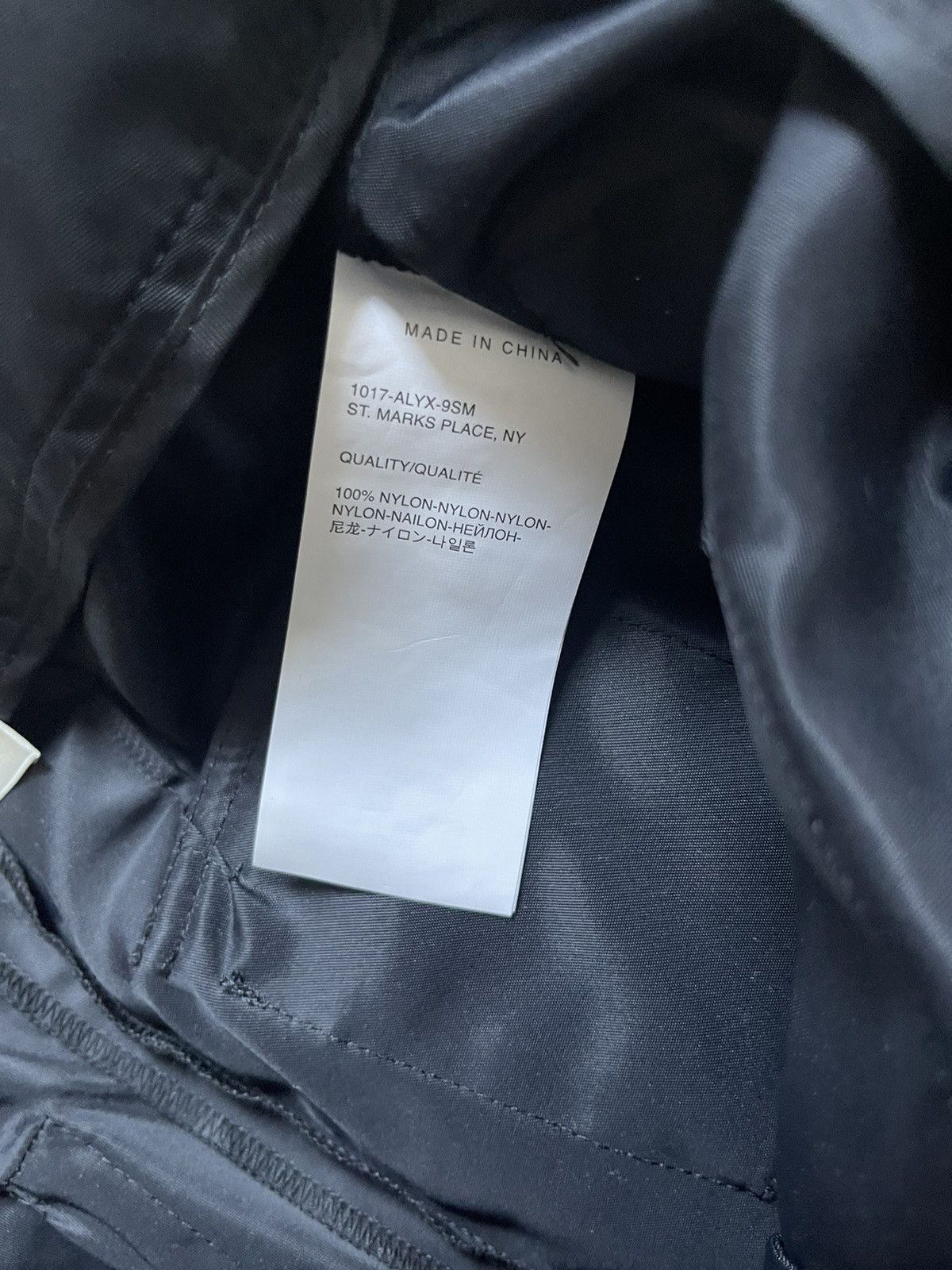 1017 ALYX 9SM 1017 Alyx 9SM Multi-Pocket Knee Length Nylon Shorts Size US 30 / EU 46 - 5 Thumbnail