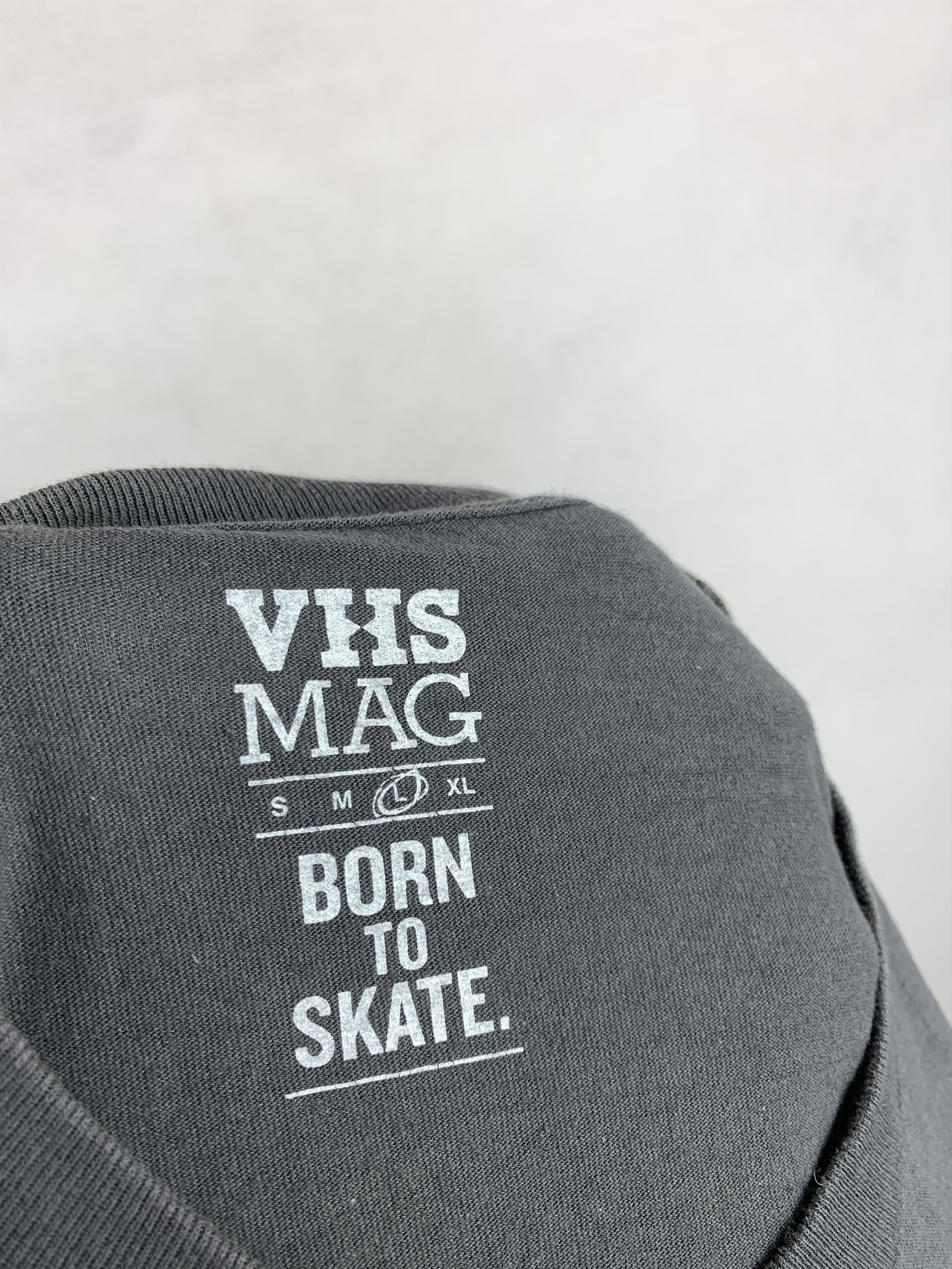 Other 🔥VHS Mag No Future Skate Tees Size US L / EU 52-54 / 3 - 5 Thumbnail