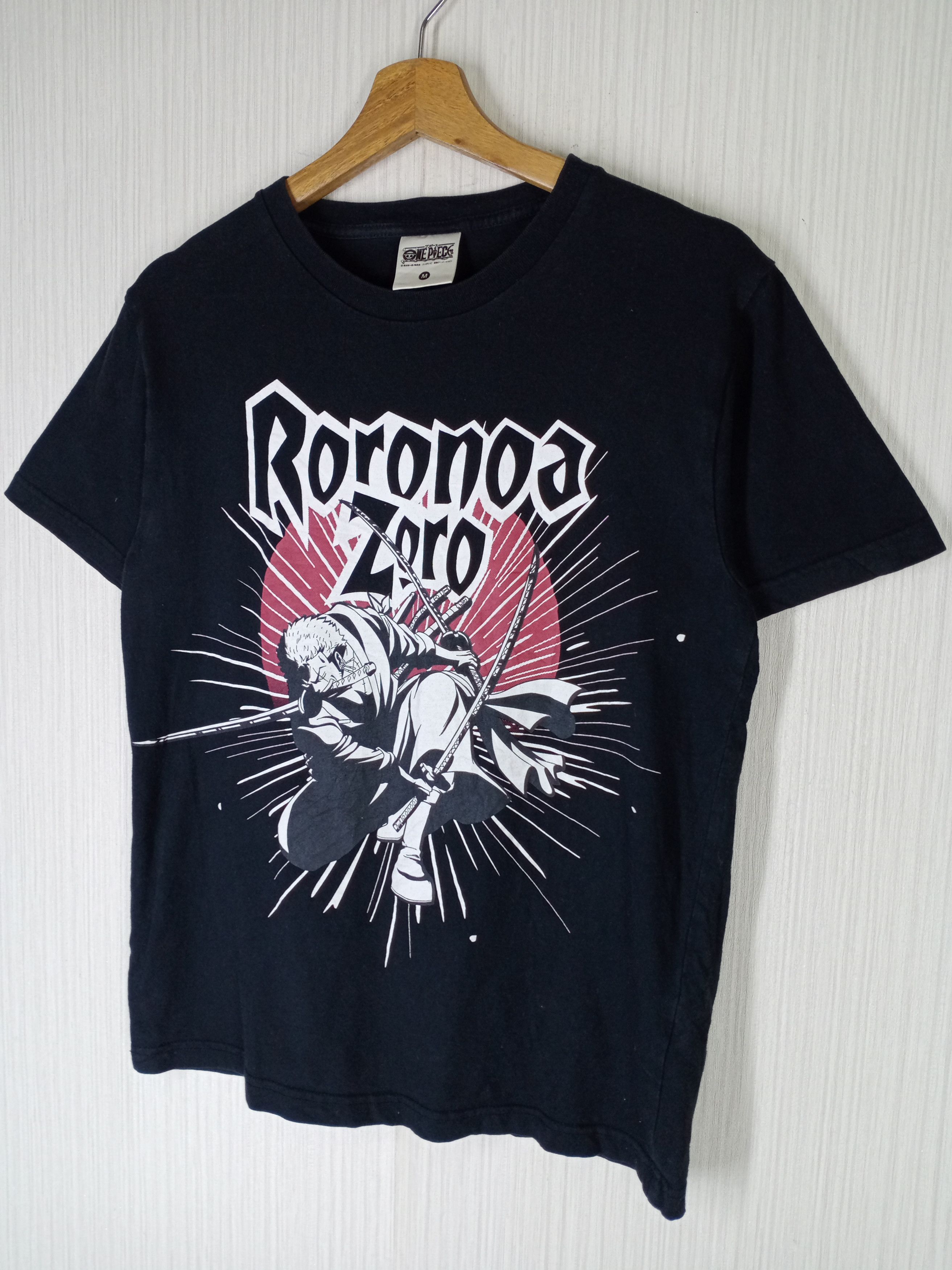 One Piece Rare Vintage Roronoa Zoro One Piece Tshirt Size US M / EU 48-50 / 2 - 2 Thumbnail
