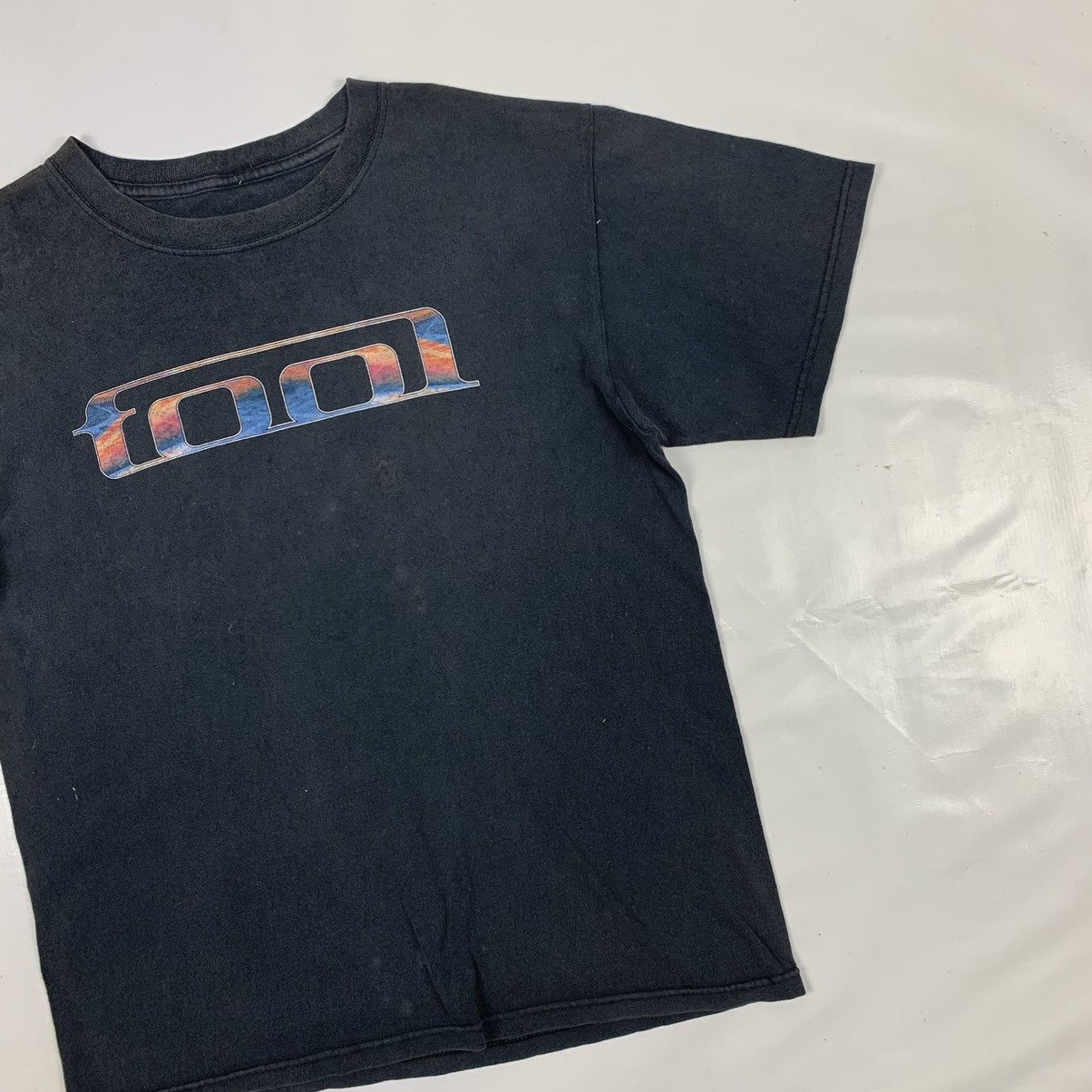 Band Tees Vintage Tool Band Sun Faded Shirt Size US M / EU 48-50 / 2 - 6 Thumbnail