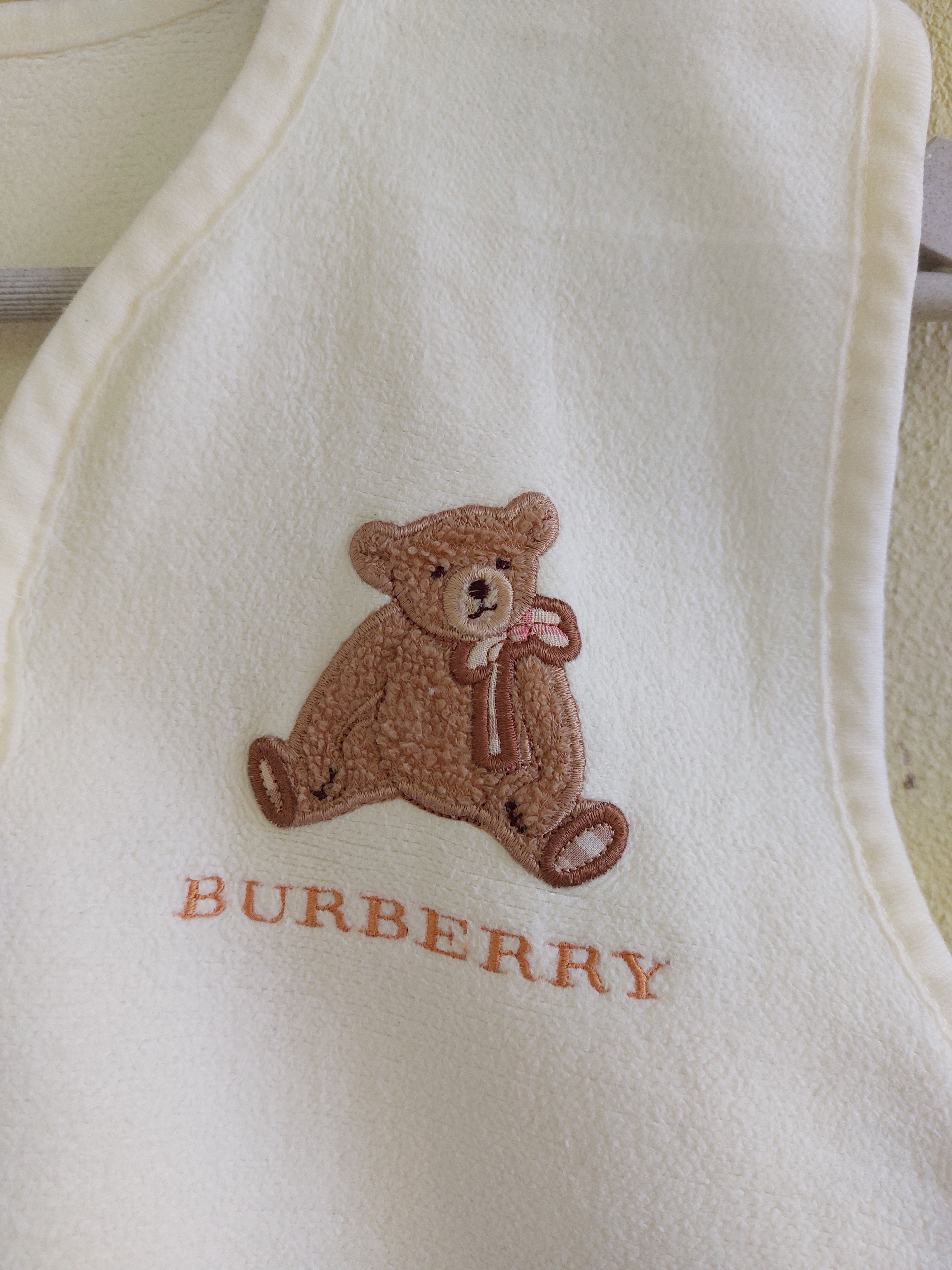 Burberry BURBERRY embroidered fleece vest Size US S / EU 44-46 / 1 - 2 Thumbnail