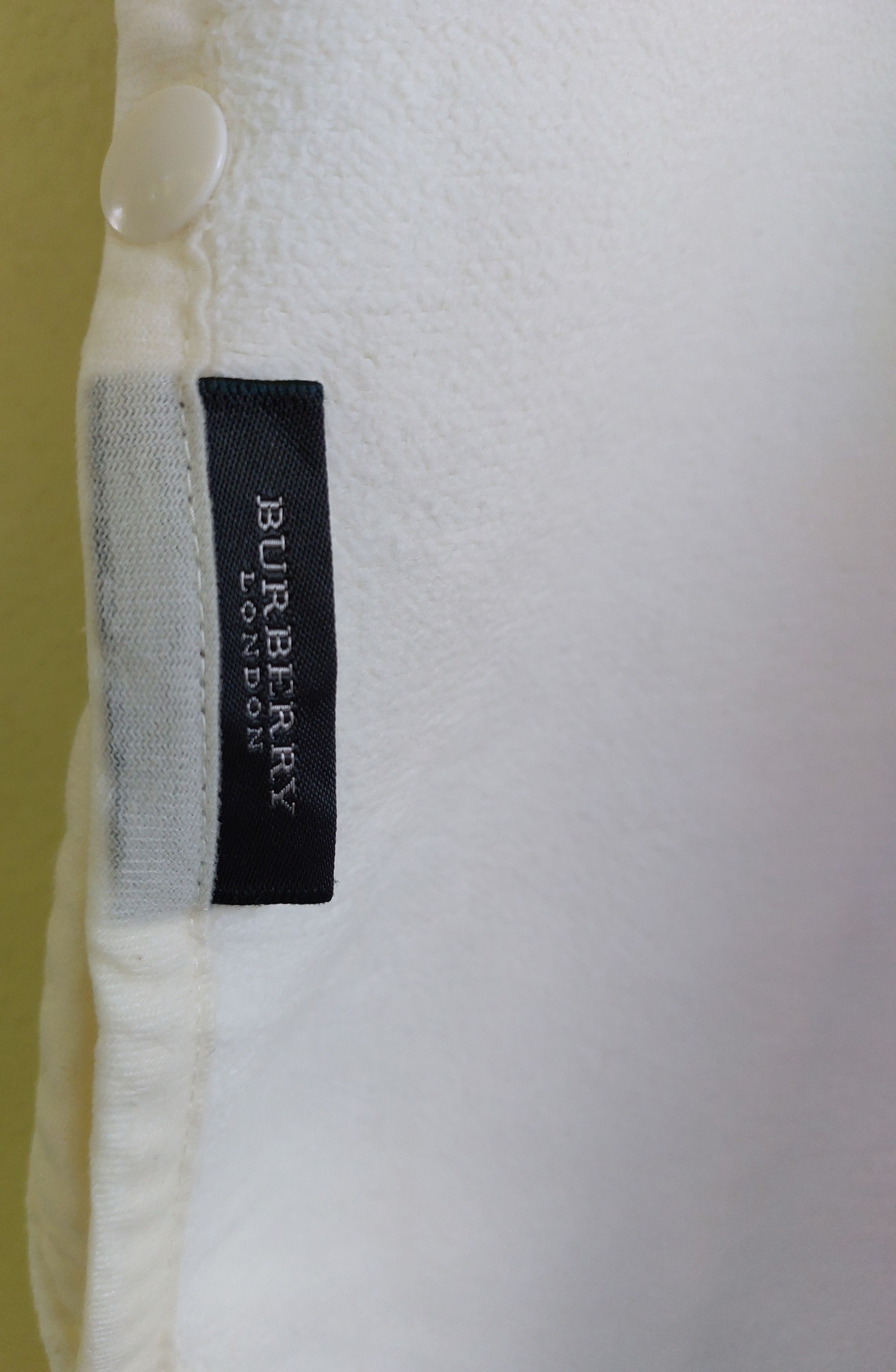 Burberry BURBERRY embroidered fleece vest Size US S / EU 44-46 / 1 - 3 Thumbnail
