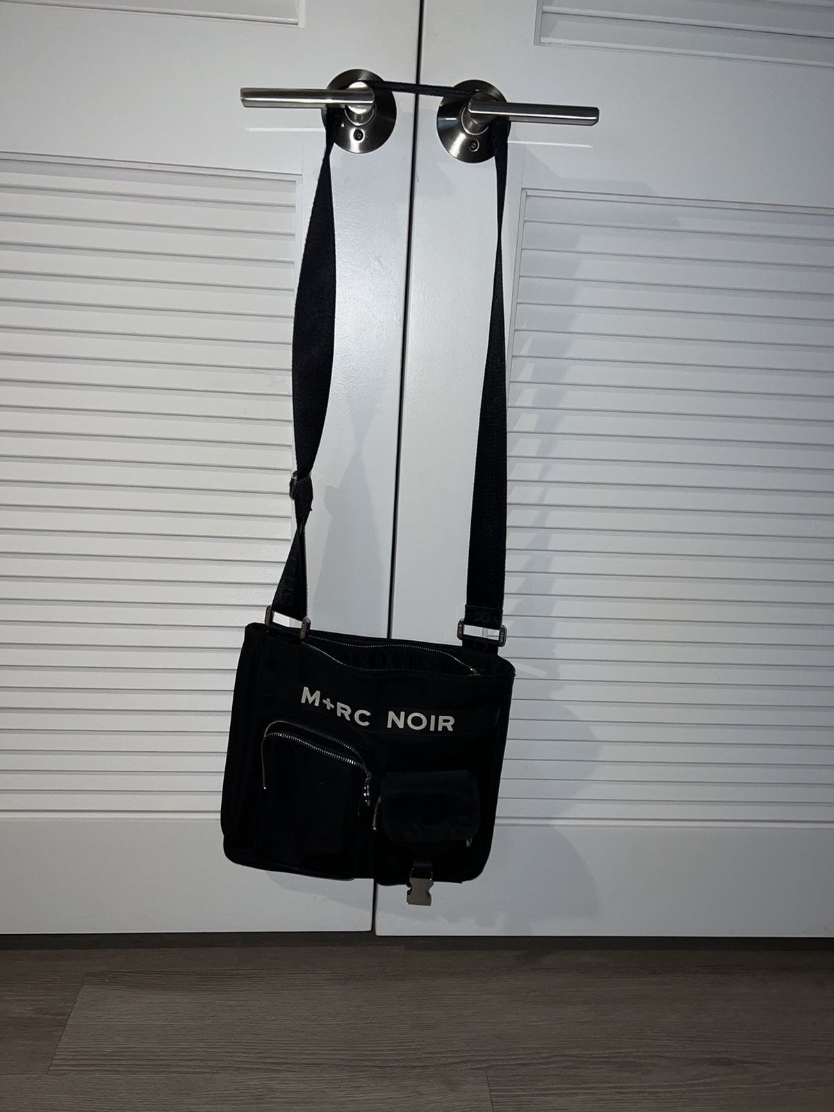M+RC NOIR メッセンジャーバッグ