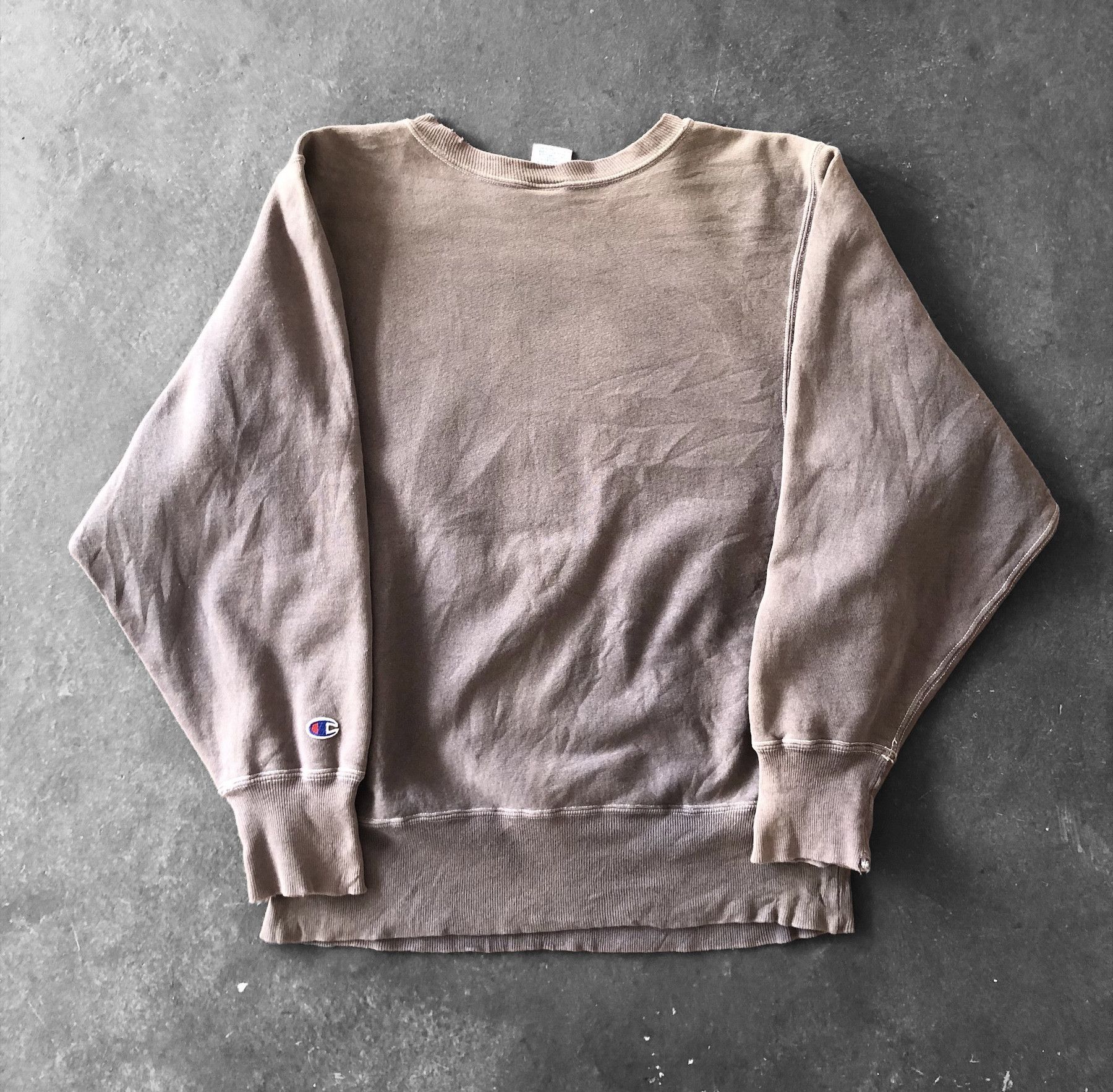 Champion VINTAGE DISTRESSED CHAMPION REVERSE WEAVE SWEATSHIRT Size US M / EU 48-50 / 2 - 2 Thumbnail