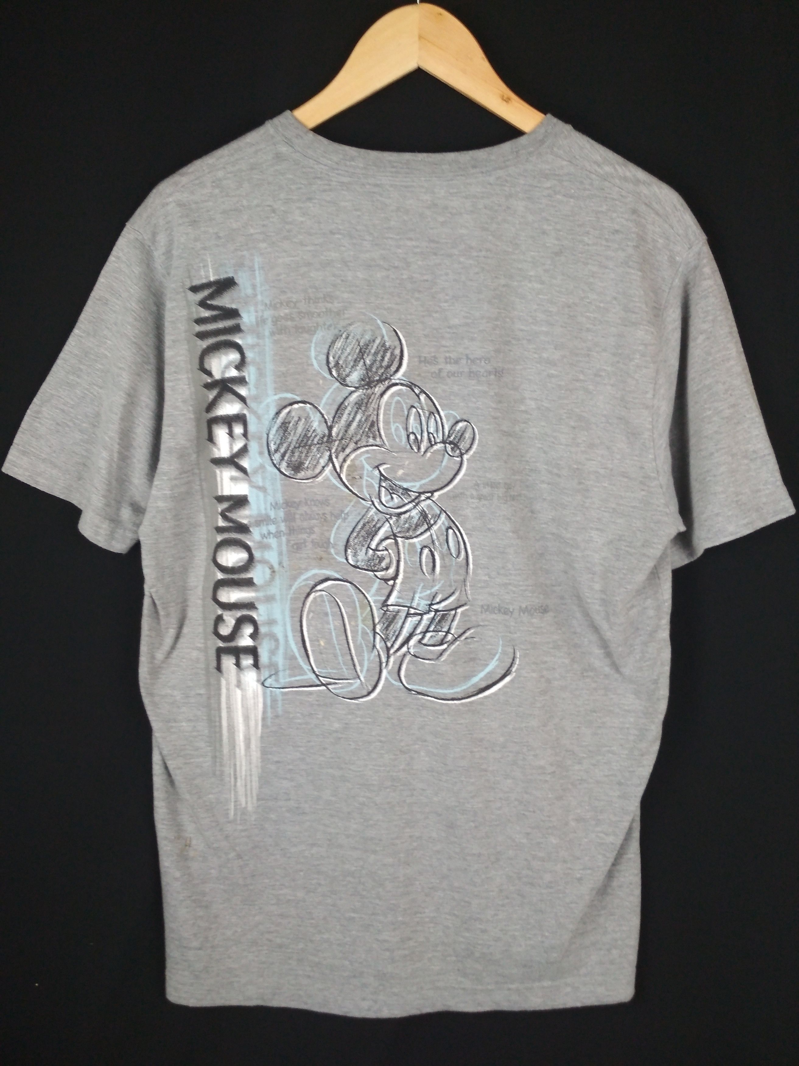Disney MICKEY MOUSE DISNEY CHARACTERS BIG PRINT ON BACK SHIRT Size US M / EU 48-50 / 2 - 4 Thumbnail