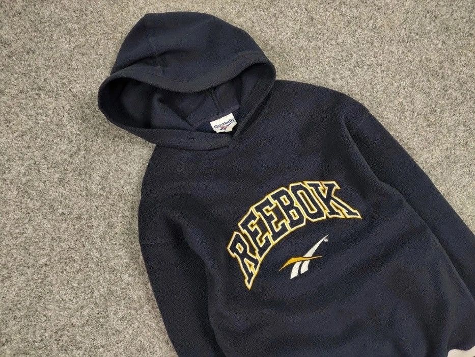 Reebok Vintage 90s Reebok Fleece Hoodie Embroidered Center Logo Size US S / EU 44-46 / 1 - 7 Thumbnail