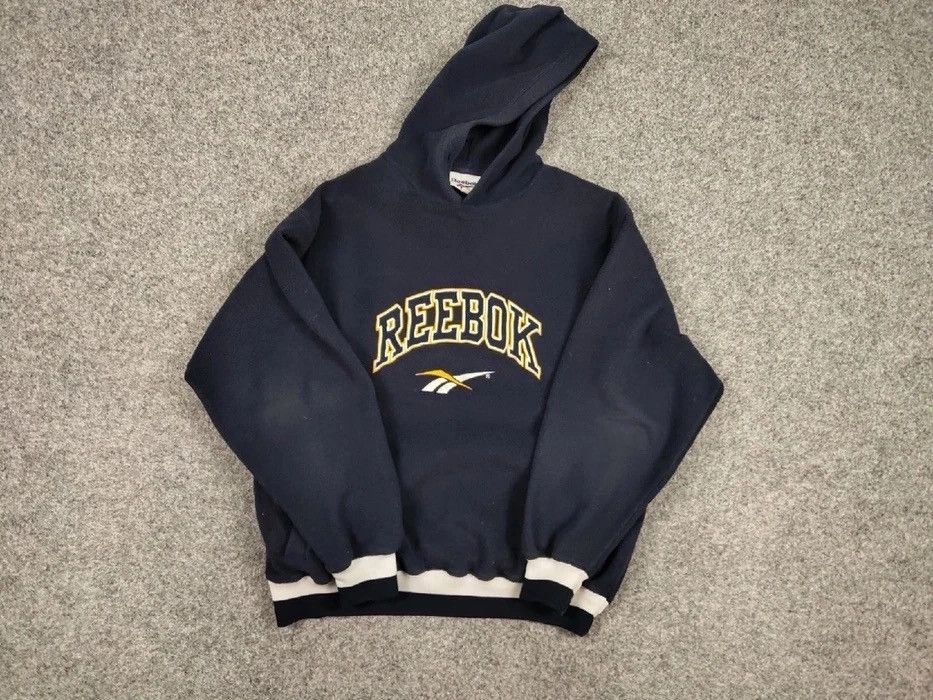 Reebok Vintage 90s Reebok Fleece Hoodie Embroidered Center Logo Size US S / EU 44-46 / 1 - 15 Thumbnail