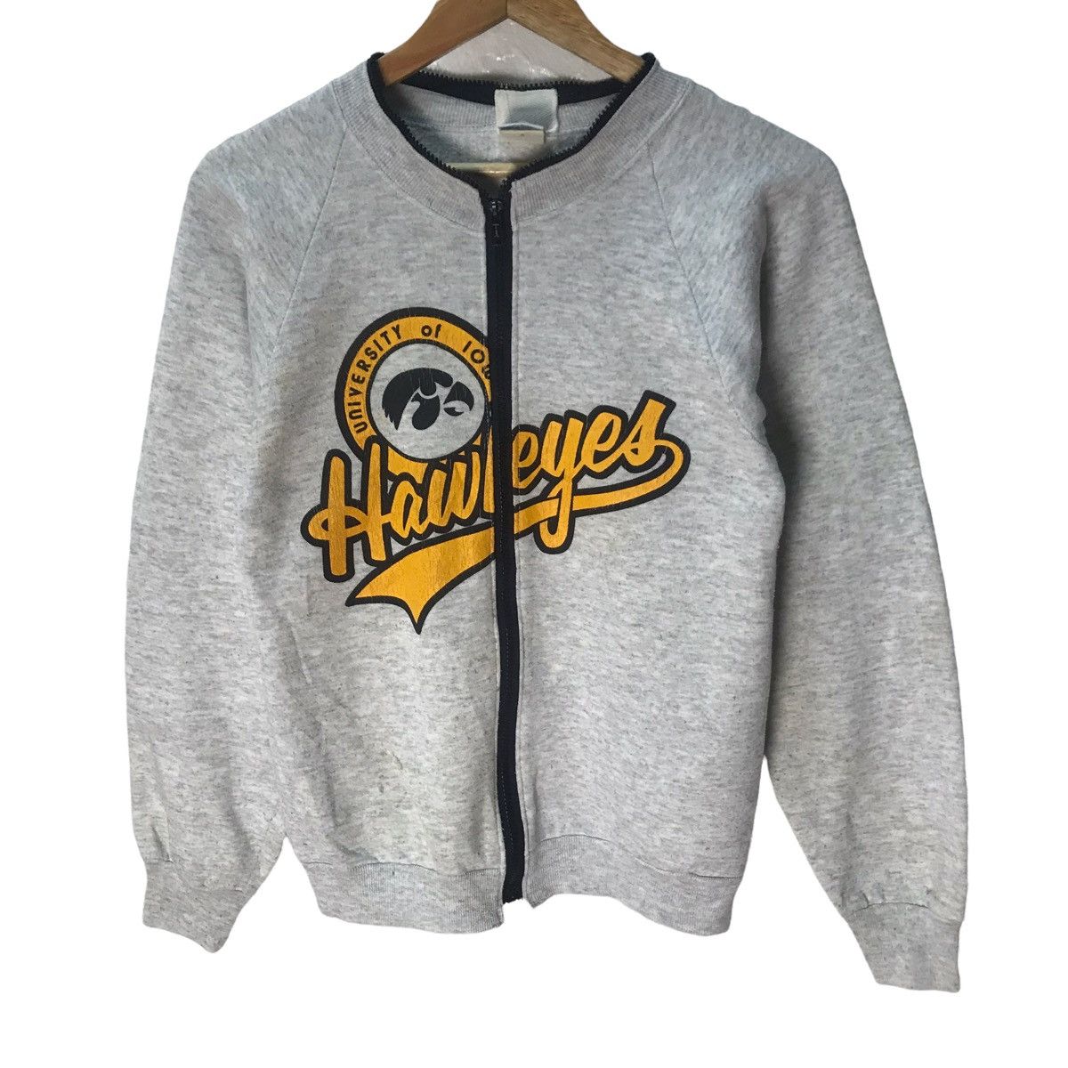 Vintage university of iowa hawkeyes by castaway zip up