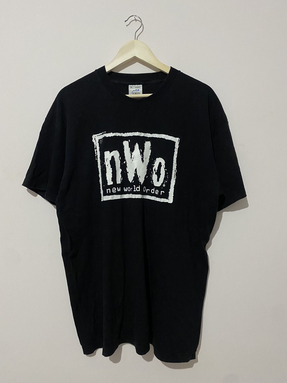 Vintage NWO 2002 t shirt Size US XL / EU 56 / 4 - 1 Thumbnail