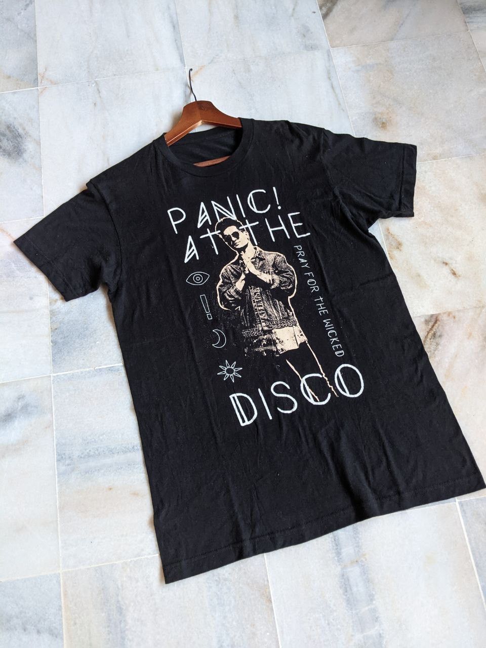 Band Tees Vtg Panic! At The Disco Pray For The Wicked 2019 Tour Tee Size US M / EU 48-50 / 2 - 7 Thumbnail