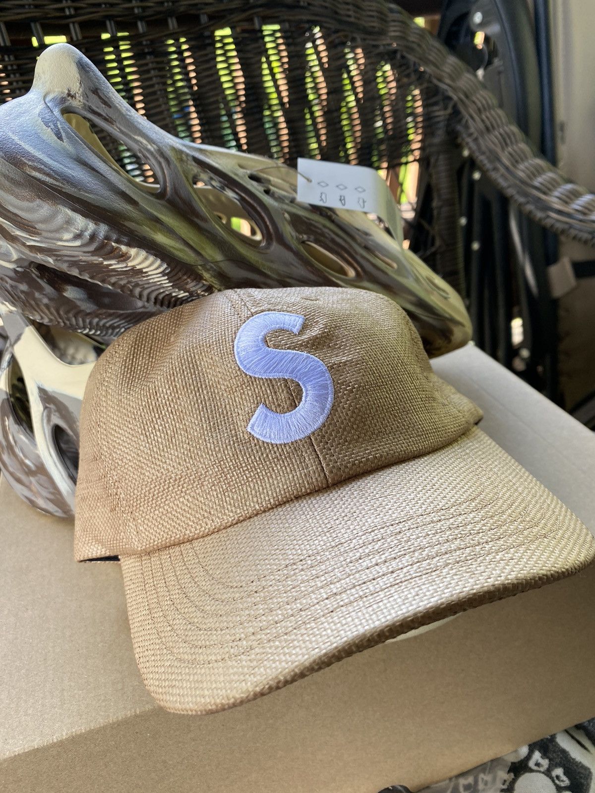 Supreme Supreme Raffia S LOGO 6 Panel Hat Natural DS Size ONE SIZE - 9 Thumbnail