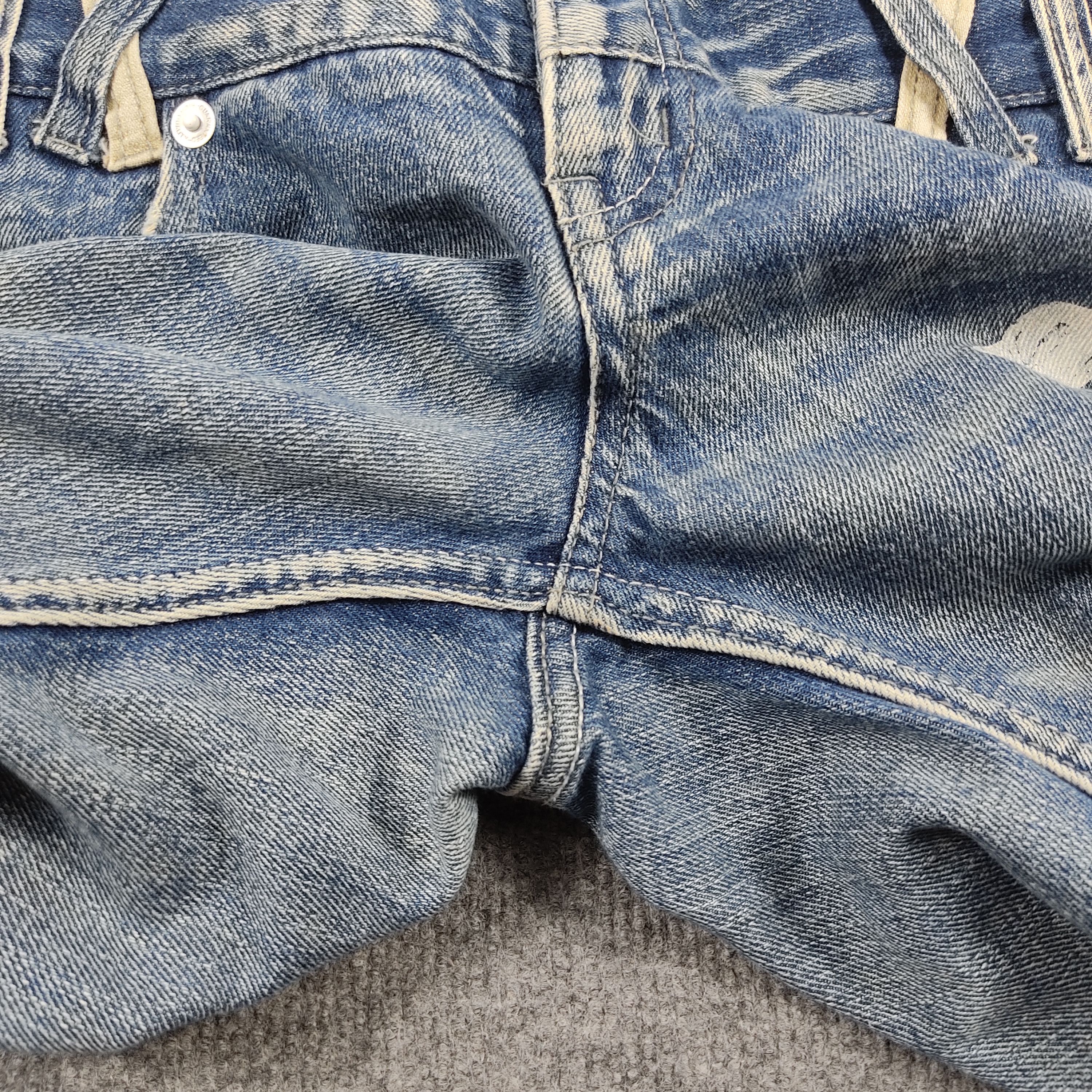Japanese Brand Double Waist Vintage Wild Life Angel Wing Print Jeans Size US 33 - 6 Thumbnail