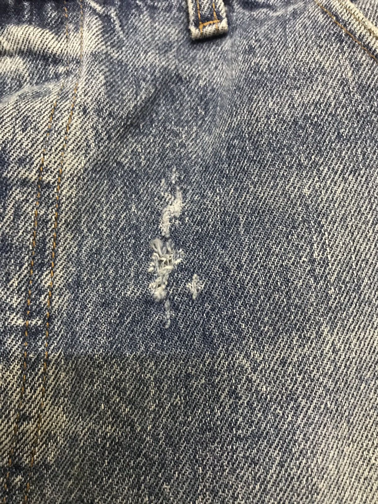 Levi's Vintage 80s Levis 501 homeless distressted cut denim Size US 39 - 14 Thumbnail