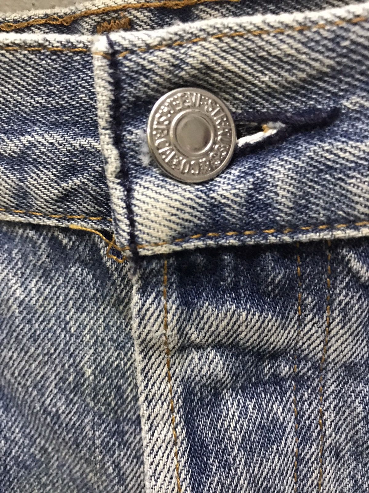 Levi's Vintage 80s Levis 501 homeless distressted cut denim Size US 39 - 11 Thumbnail