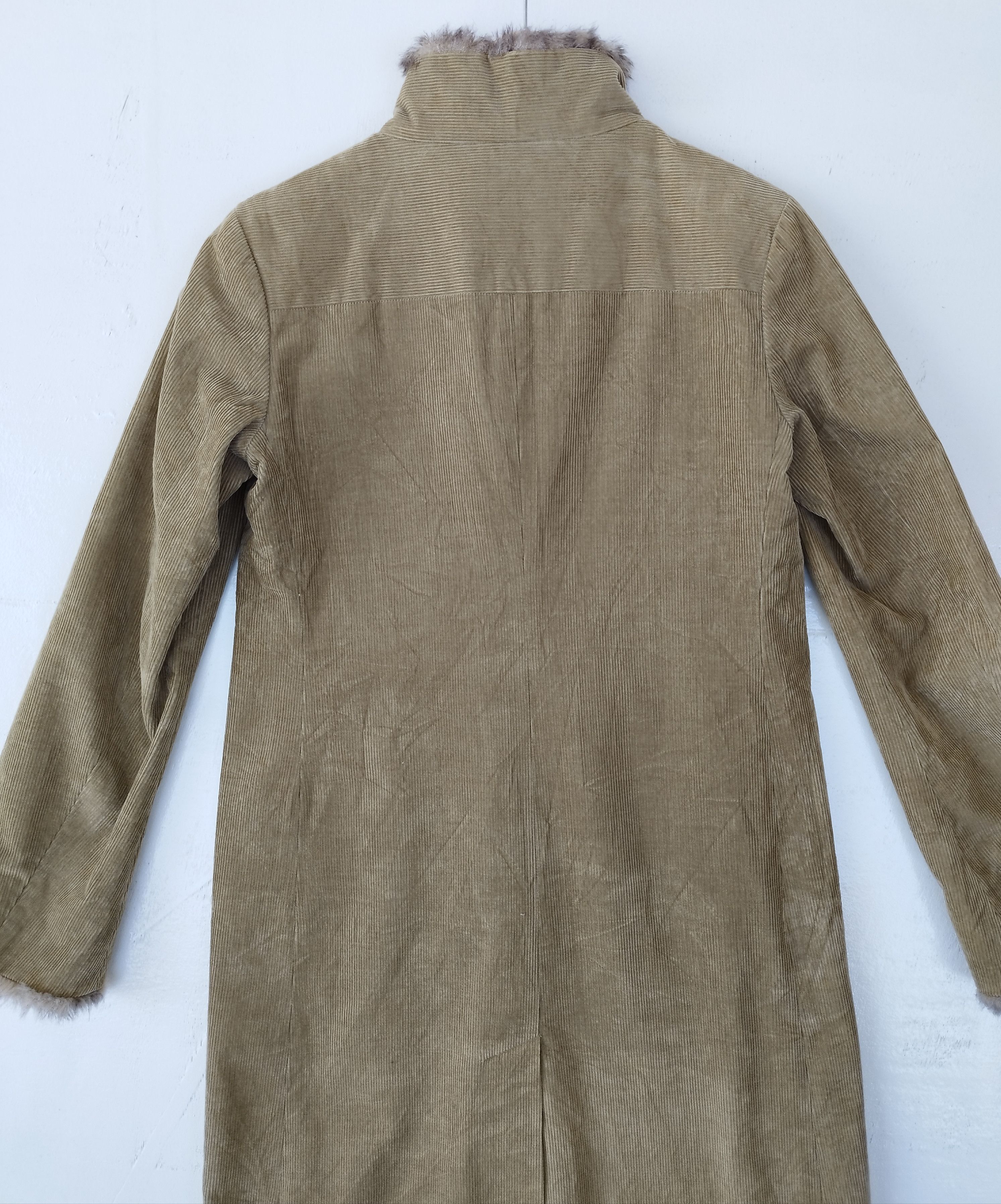 agnes b. 🔥 Agnes B. jacket made in France corduroy jacket Size US S / EU 44-46 / 1 - 6 Thumbnail