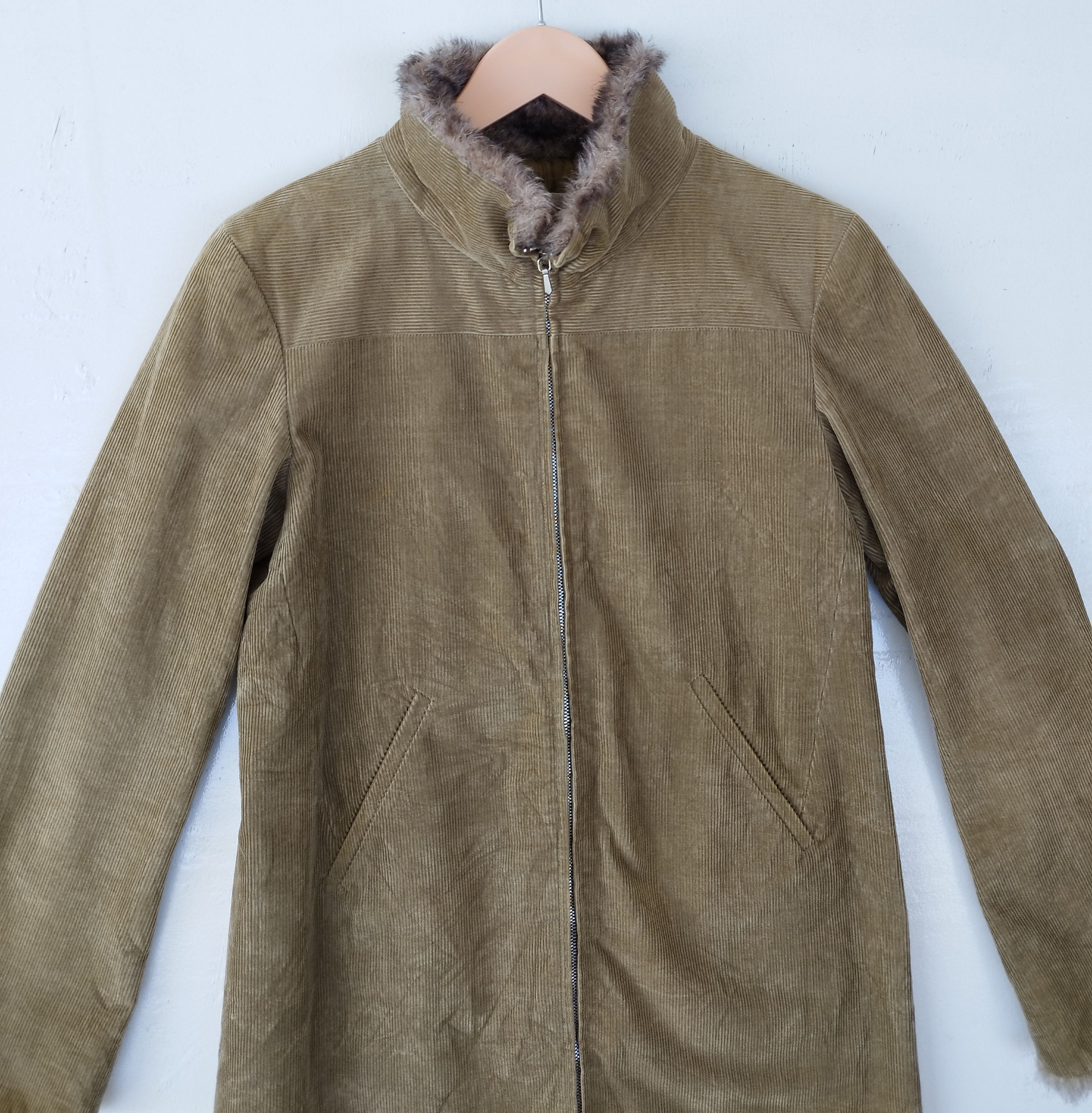 agnes b. 🔥 Agnes B. jacket made in France corduroy jacket Size US S / EU 44-46 / 1 - 2 Thumbnail