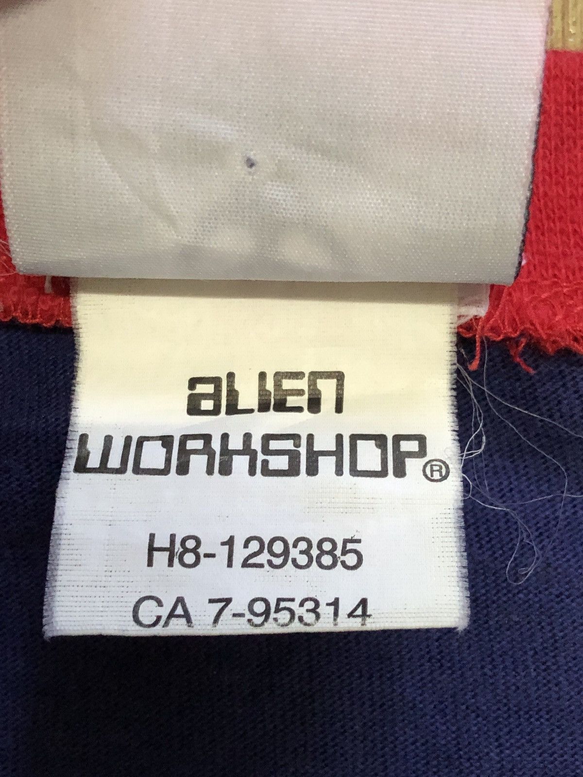 Alien Workshop Vintage Alien Workshop Survival Apparel Tee Size US L / EU 52-54 / 3 - 8 Thumbnail
