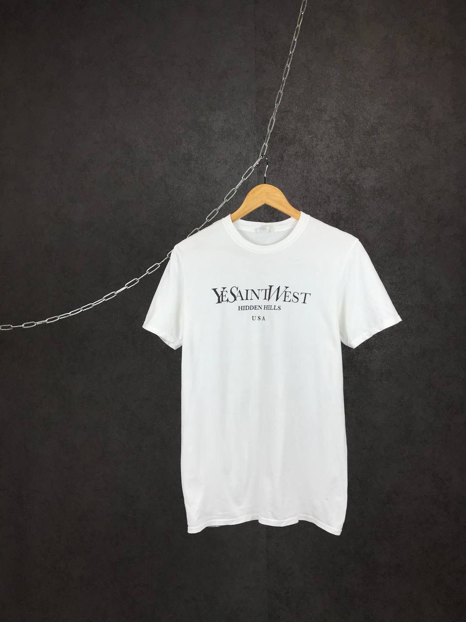 Gildan YeSaintWest Kanye West tour streetwear tee Size US M / EU 48-50 / 2 - 1 Thumbnail