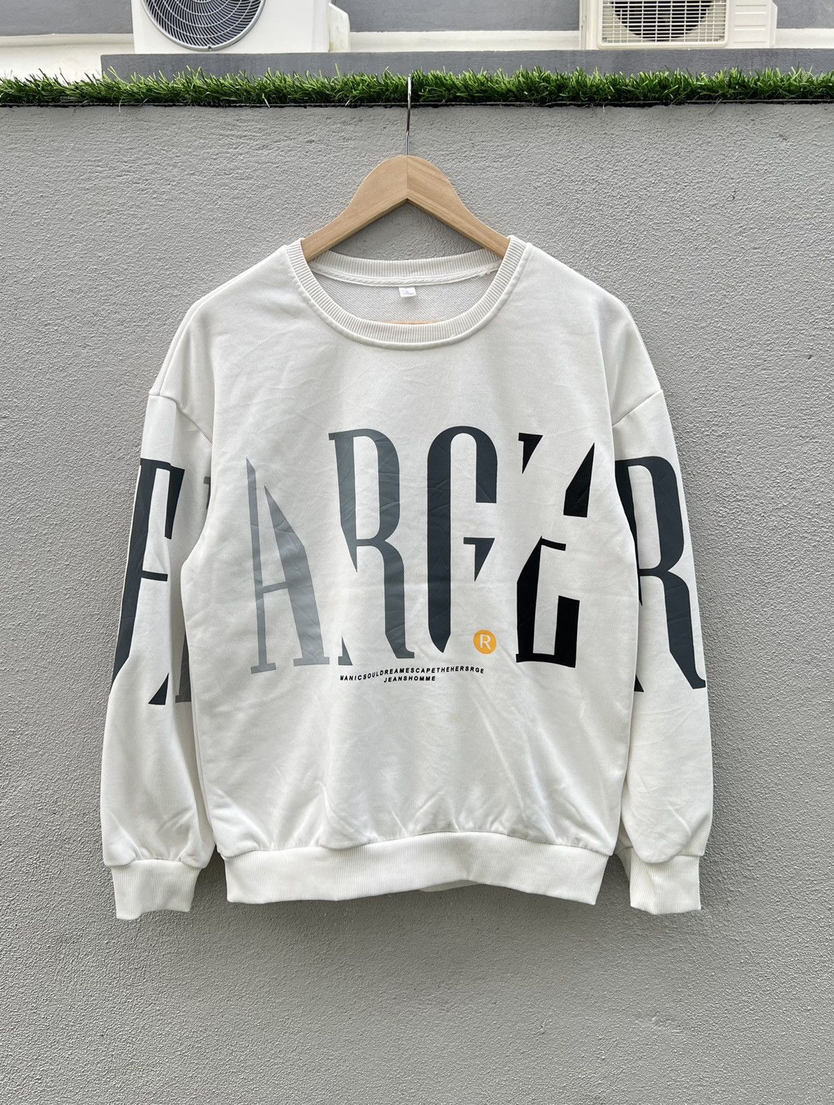 FRARGER Big Spellout Sweatshirt