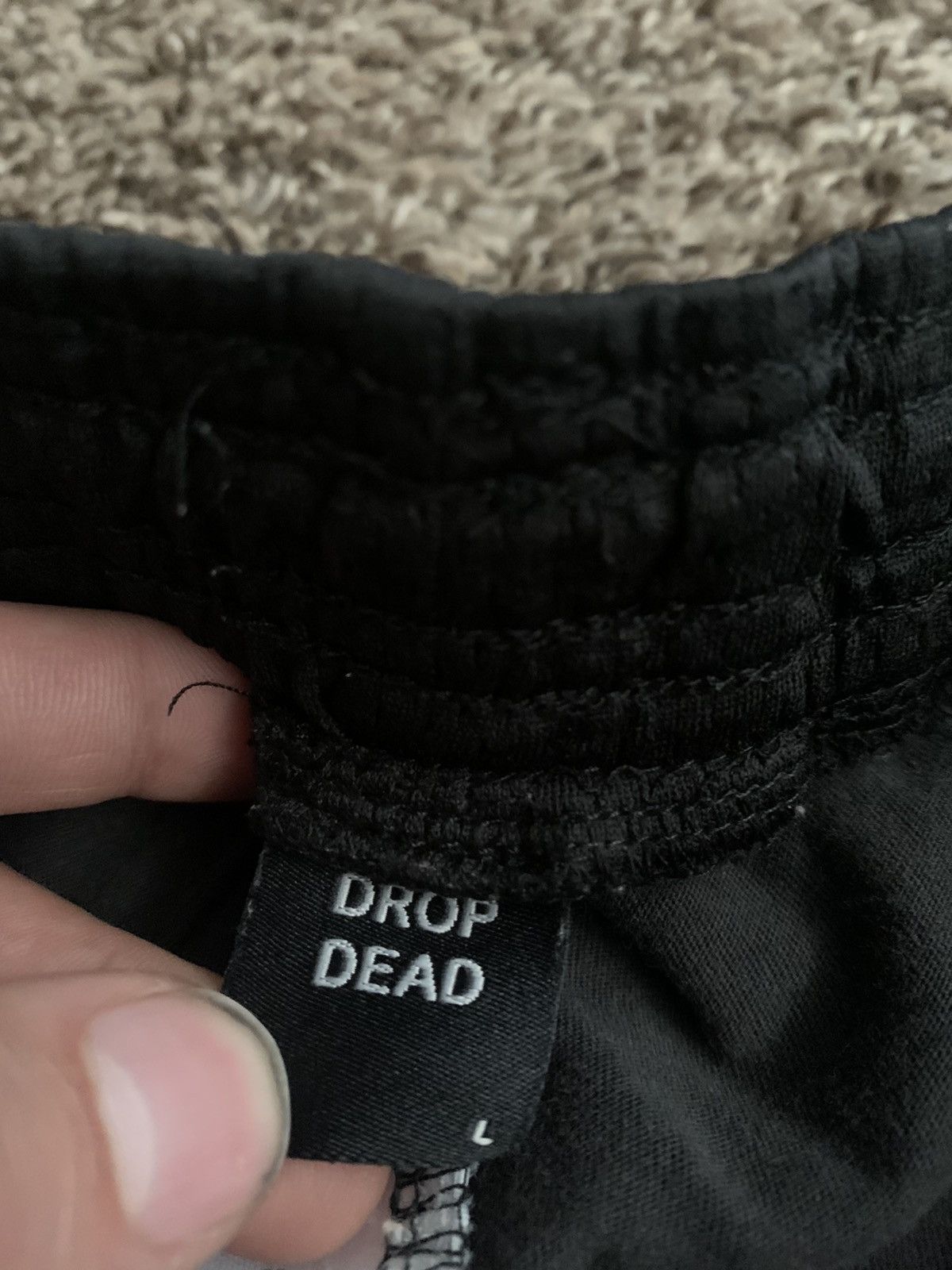 Drop Dead Clothing Drop dead cross shorts Size US 32 / EU 48 - 4 Thumbnail