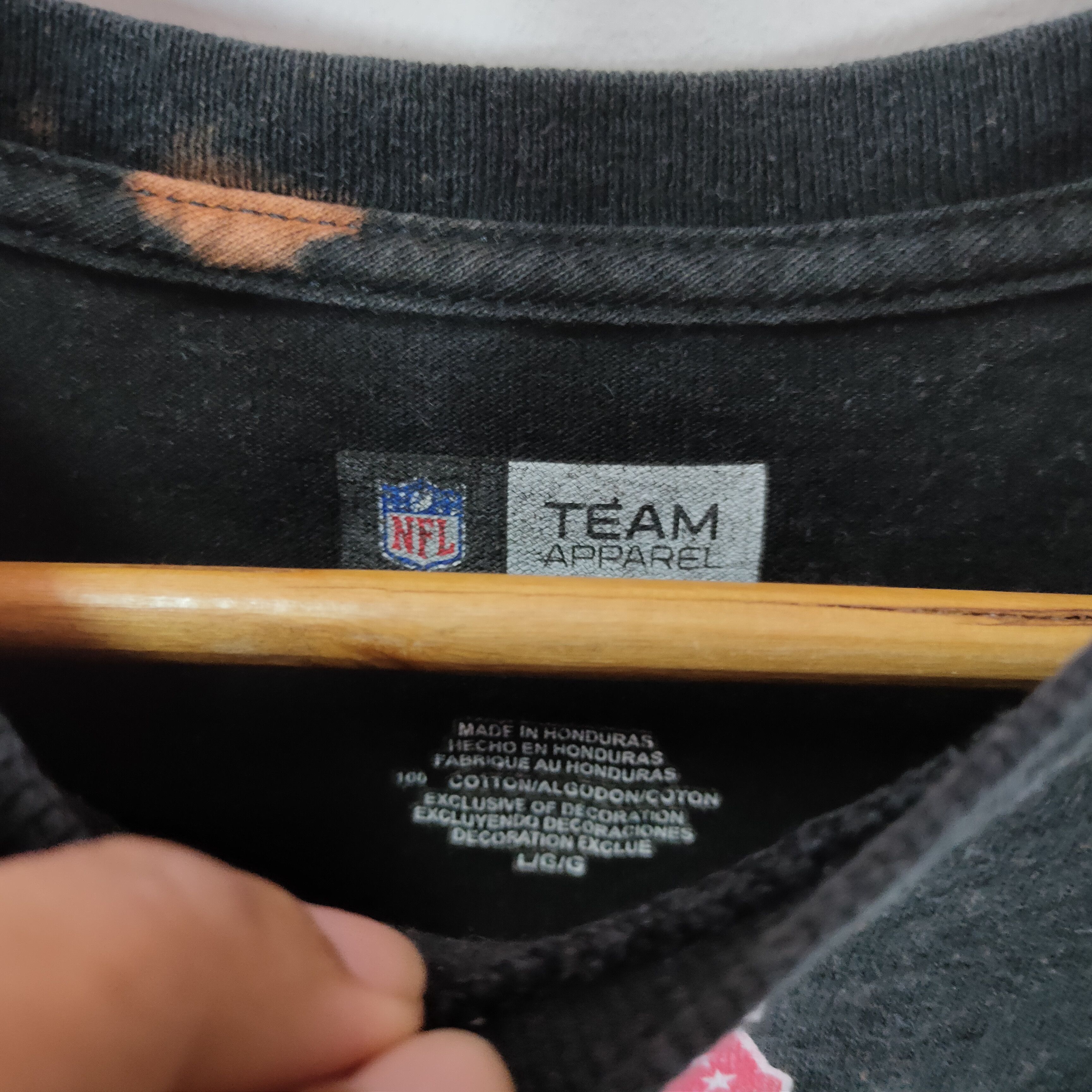Bleach × NFL NFL RAIDERS FOOTBALL Spellout Logo American Rugby Shirt Size US L / EU 52-54 / 3 - 5 Thumbnail