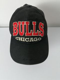 Retro Mitchell and Ness Chicago Bulls Script Snapback Y2k Cap