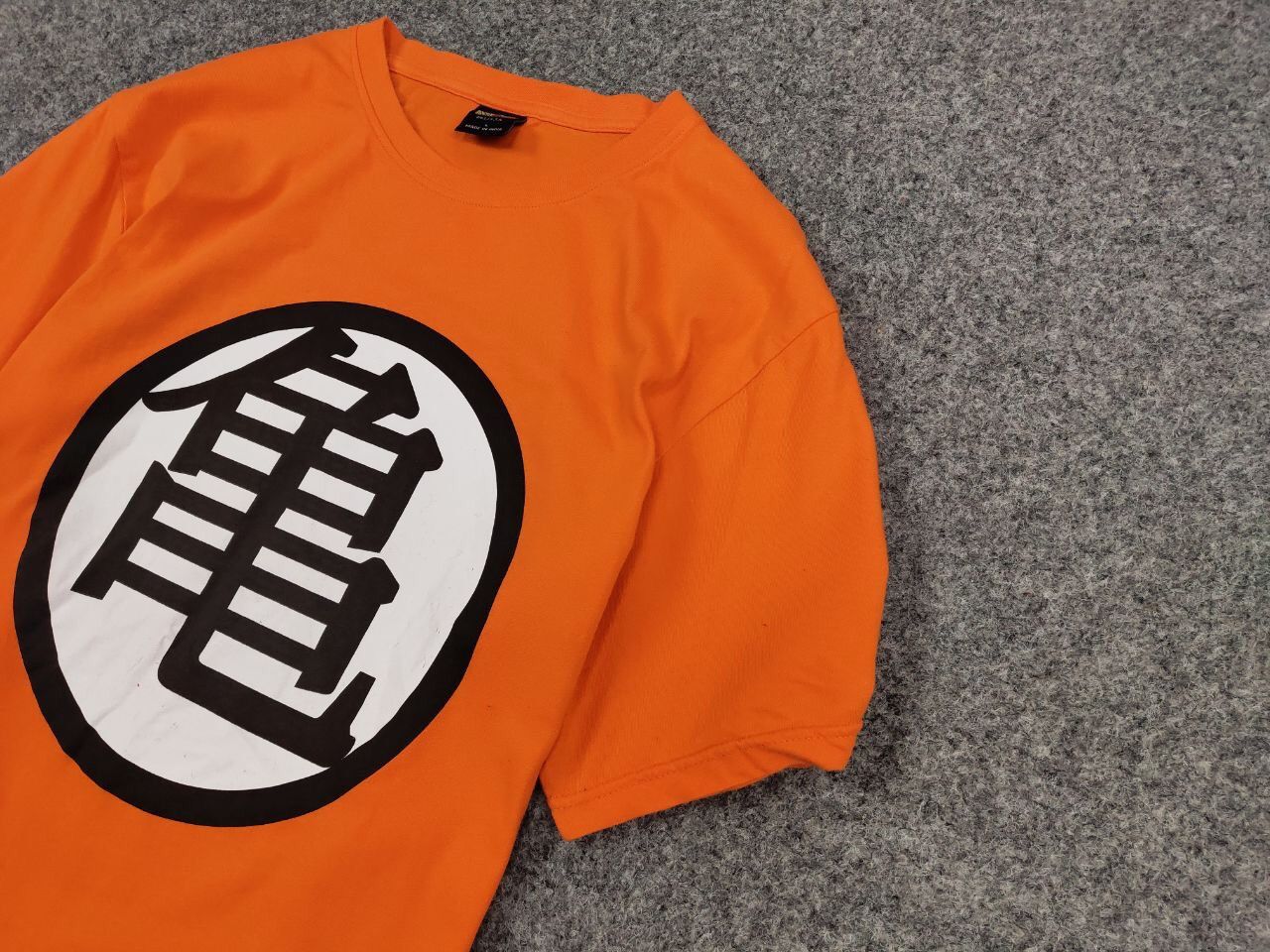 Anime Vintage Dragon Ball Anime with Hieroglyph Orange T Shirt Size US L / EU 52-54 / 3 - 4 Thumbnail